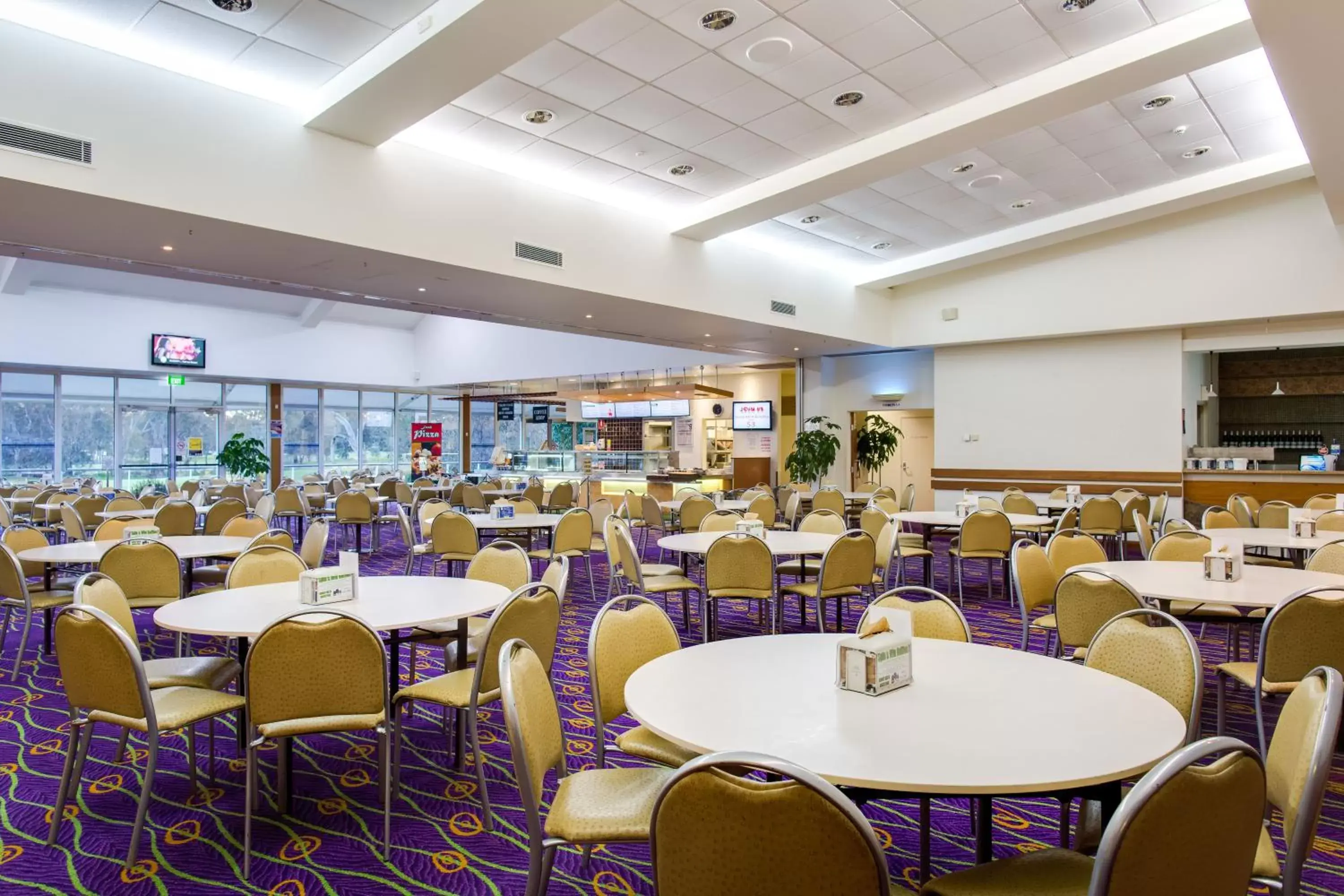 Restaurant/places to eat in Thurgoona Country Club Resort Restaurant/places to eat in Thurgoona Country Club Resort