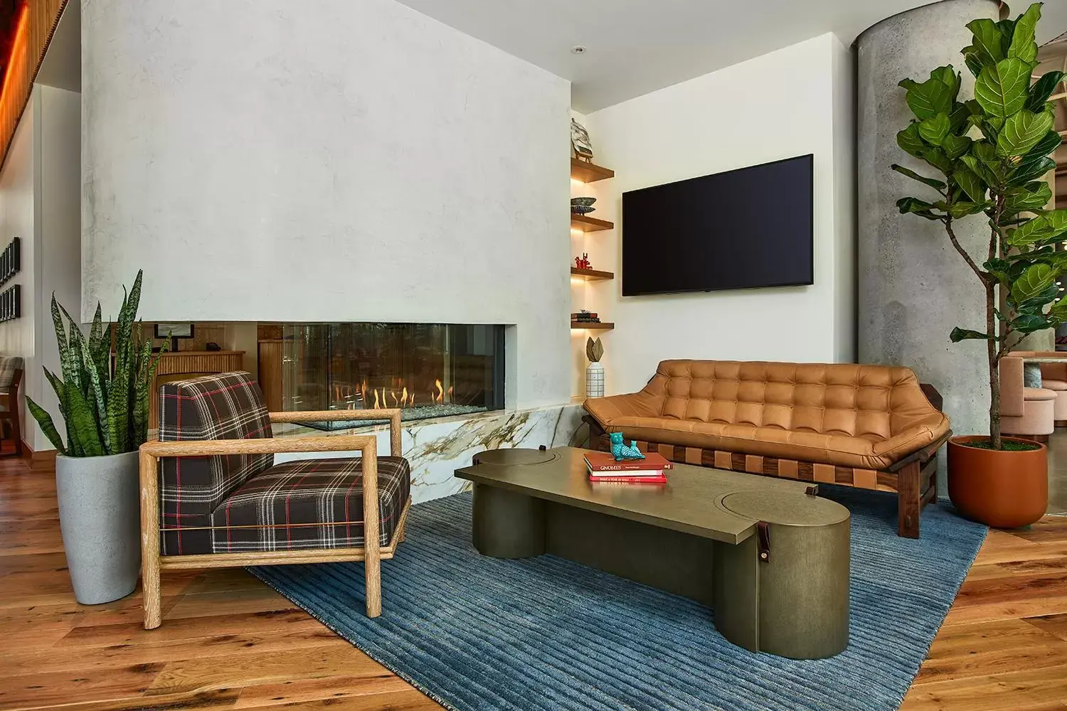 Communal lounge/ TV room, Seating Area in Catbird Hotel