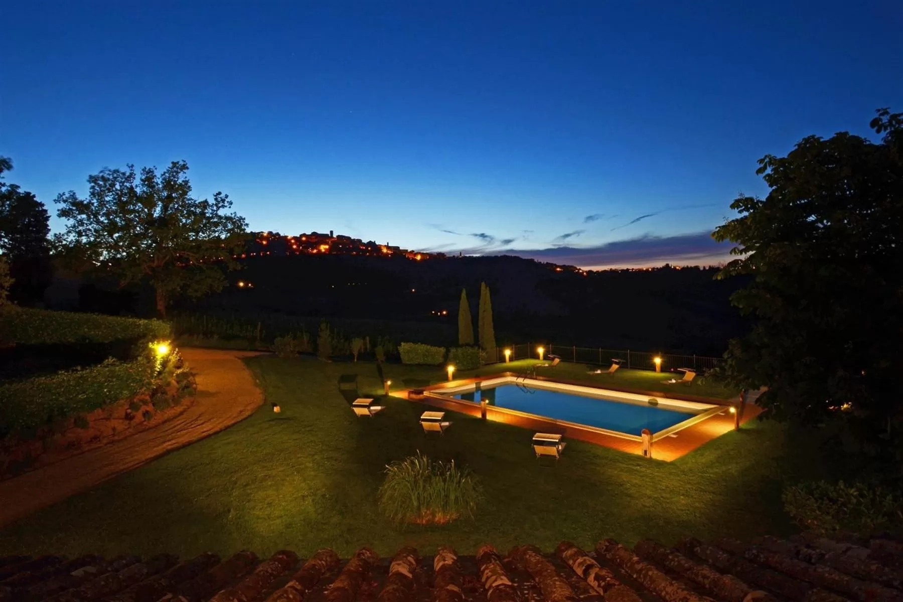 Swimming Pool in The Grapevine by MANVI