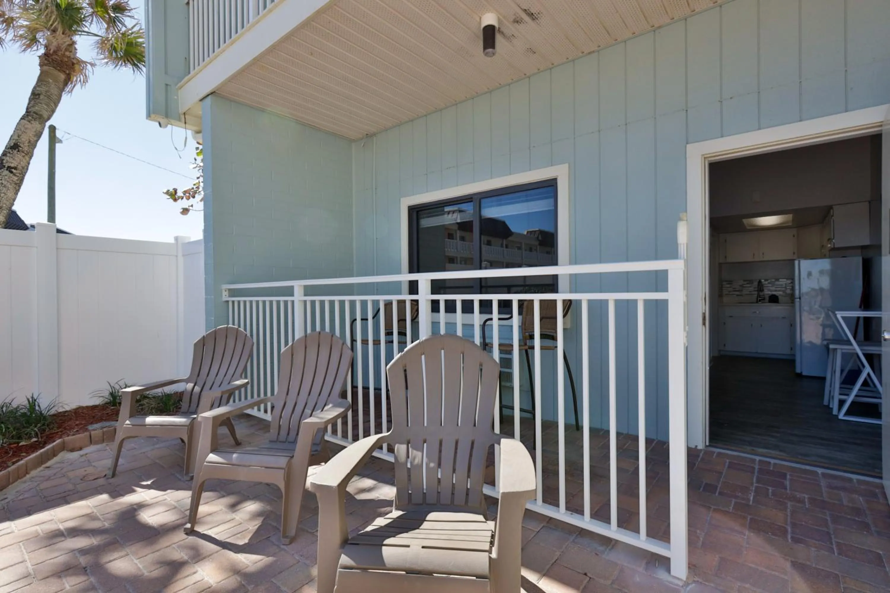 Balcony/Terrace in Coastal Waters