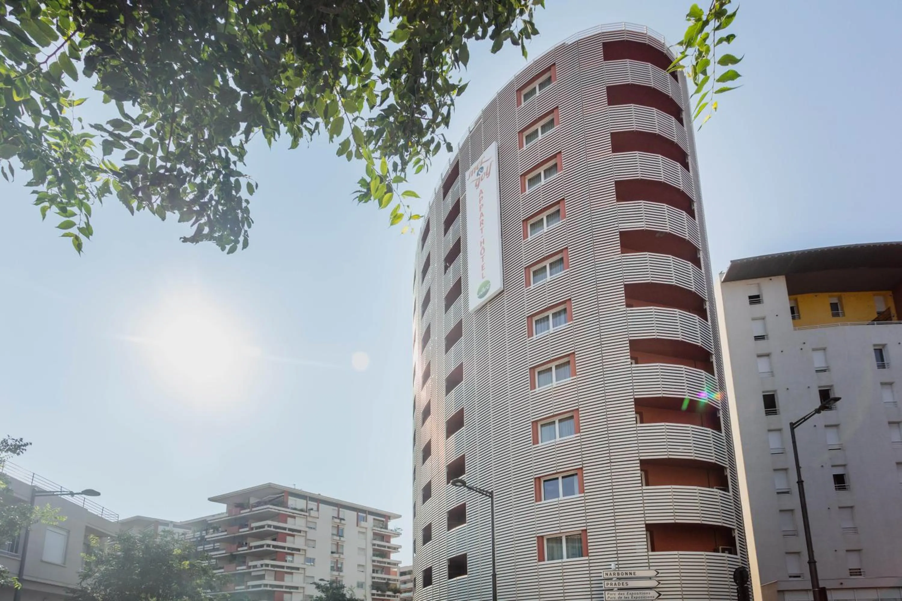 Facade/entrance in Appart-Hôtel Mer & Golf City Perpignan Centre