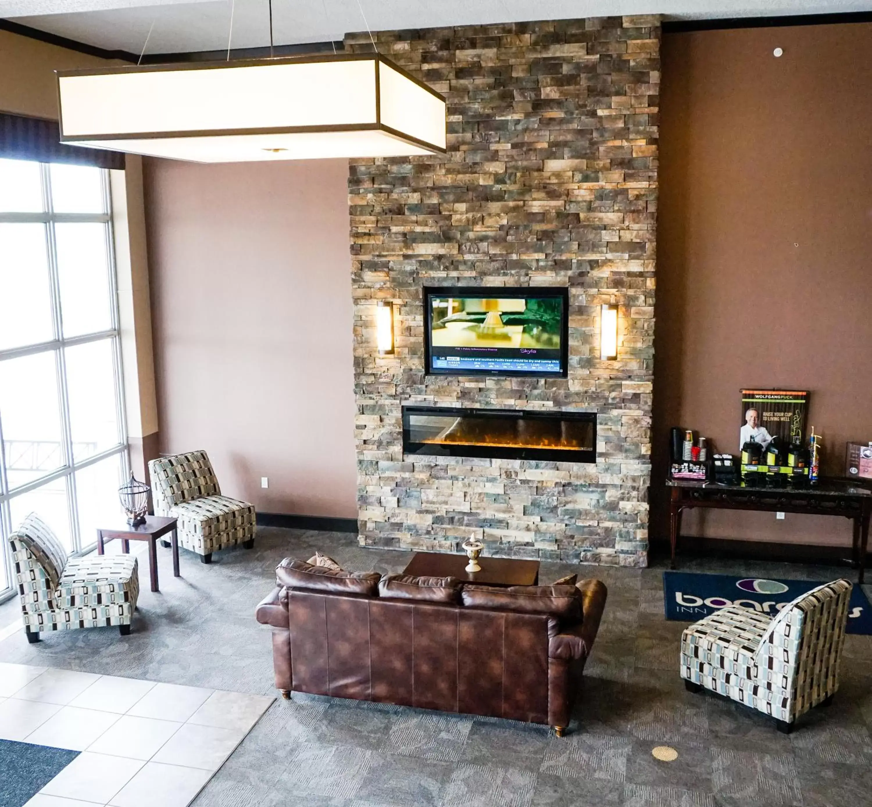 Lobby or reception, Seating Area in Boarders Inn & Suites by Cobblestone Hotels - Grand Island