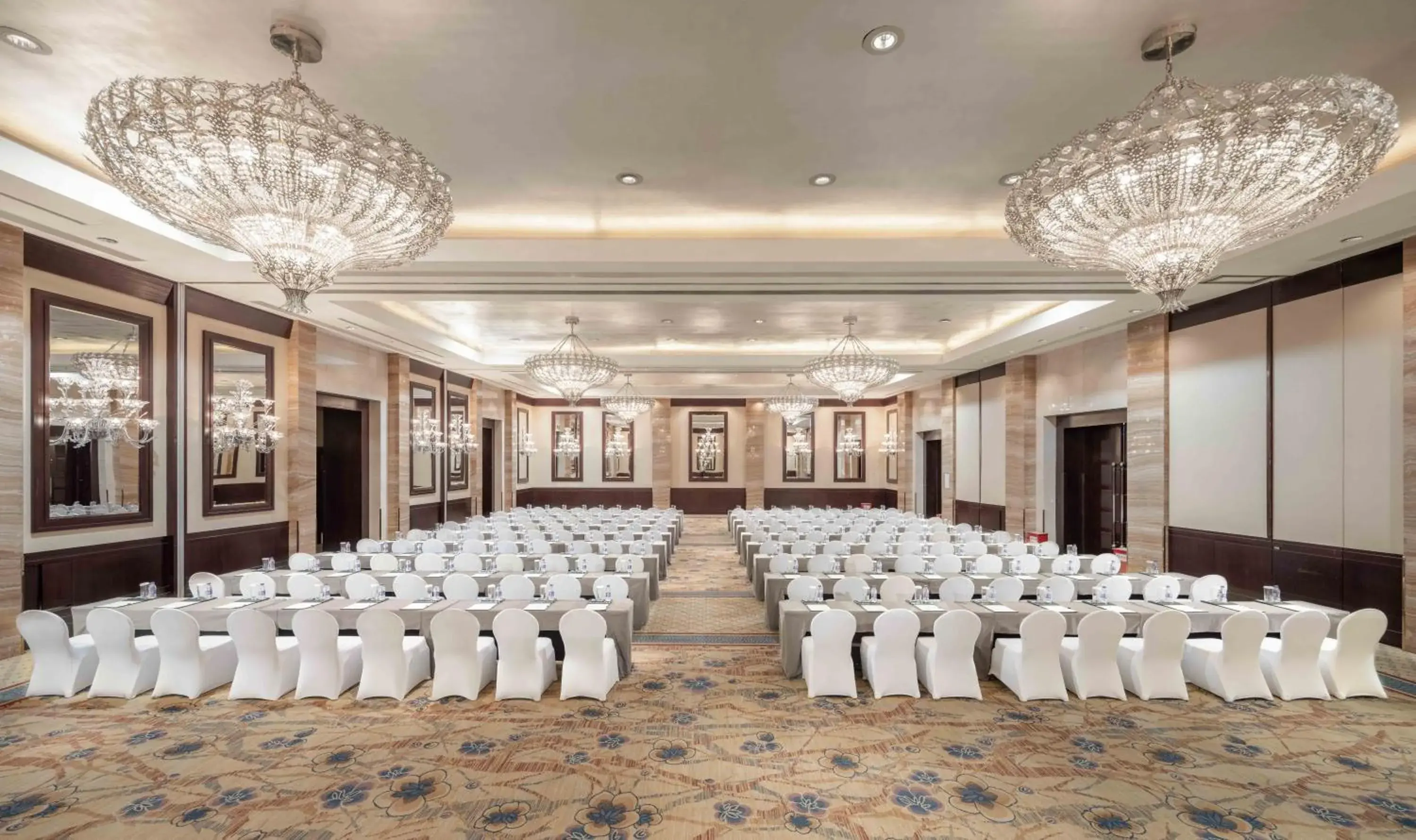 Meeting/conference room, Banquet Facilities in Shangri-La Hotel Xi'an