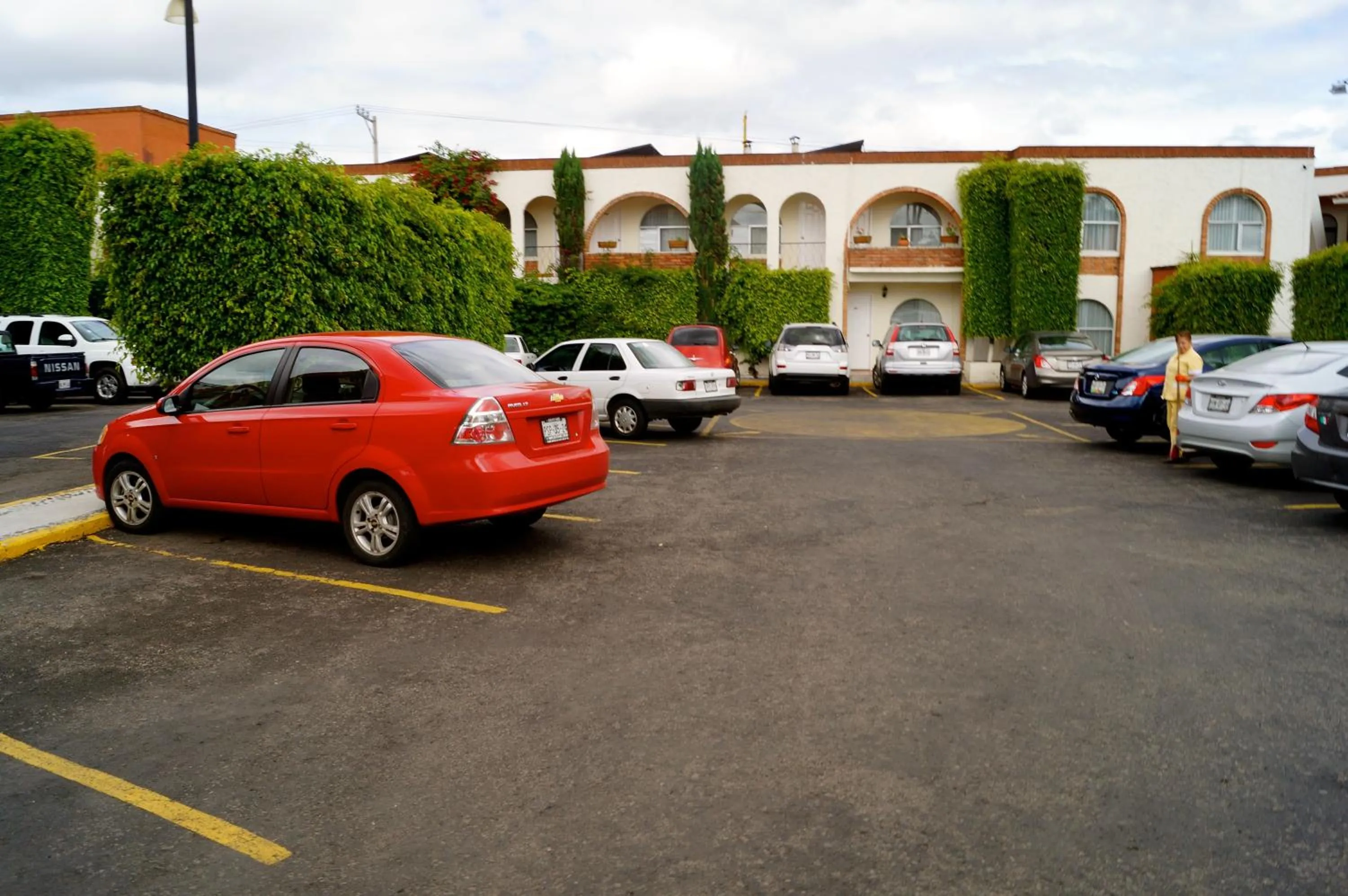 Parking in Hotel & Suites Villa del Sol