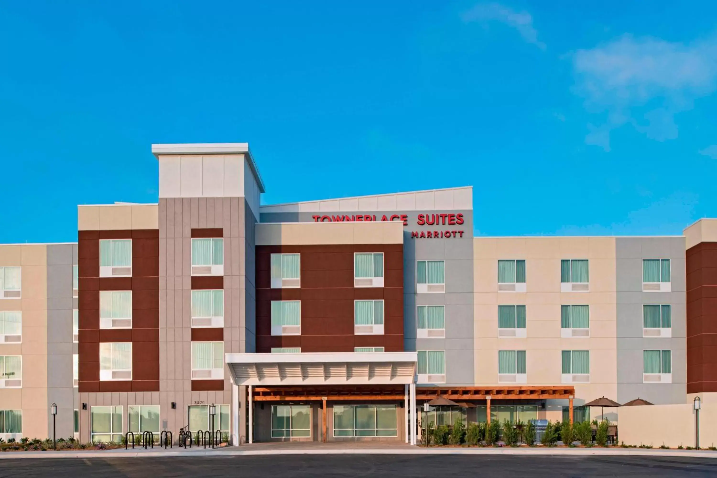 Property Building in TownePlace Suites by Marriott Lakeland