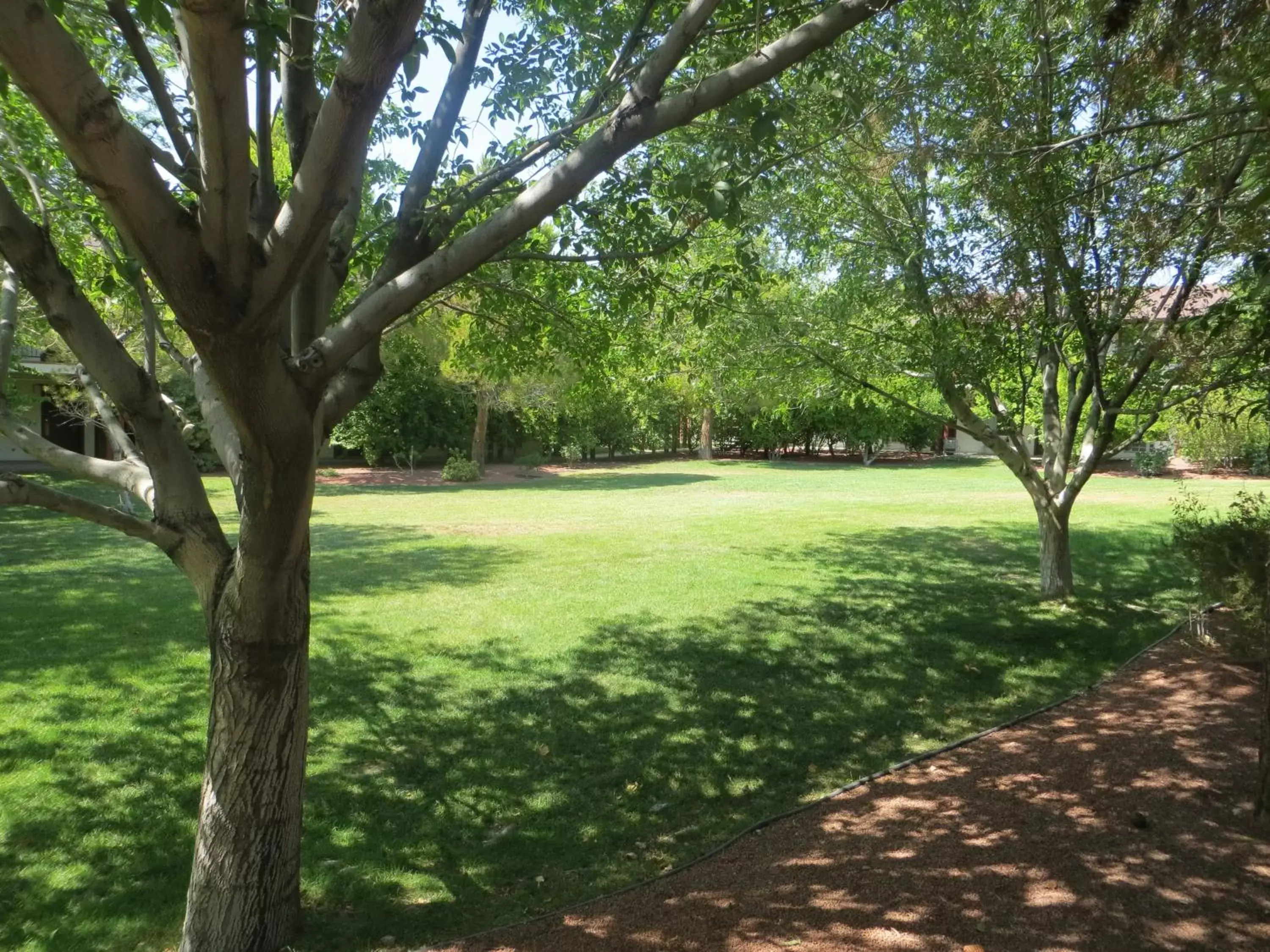 Other, Garden in Saddle West Casino Hotel