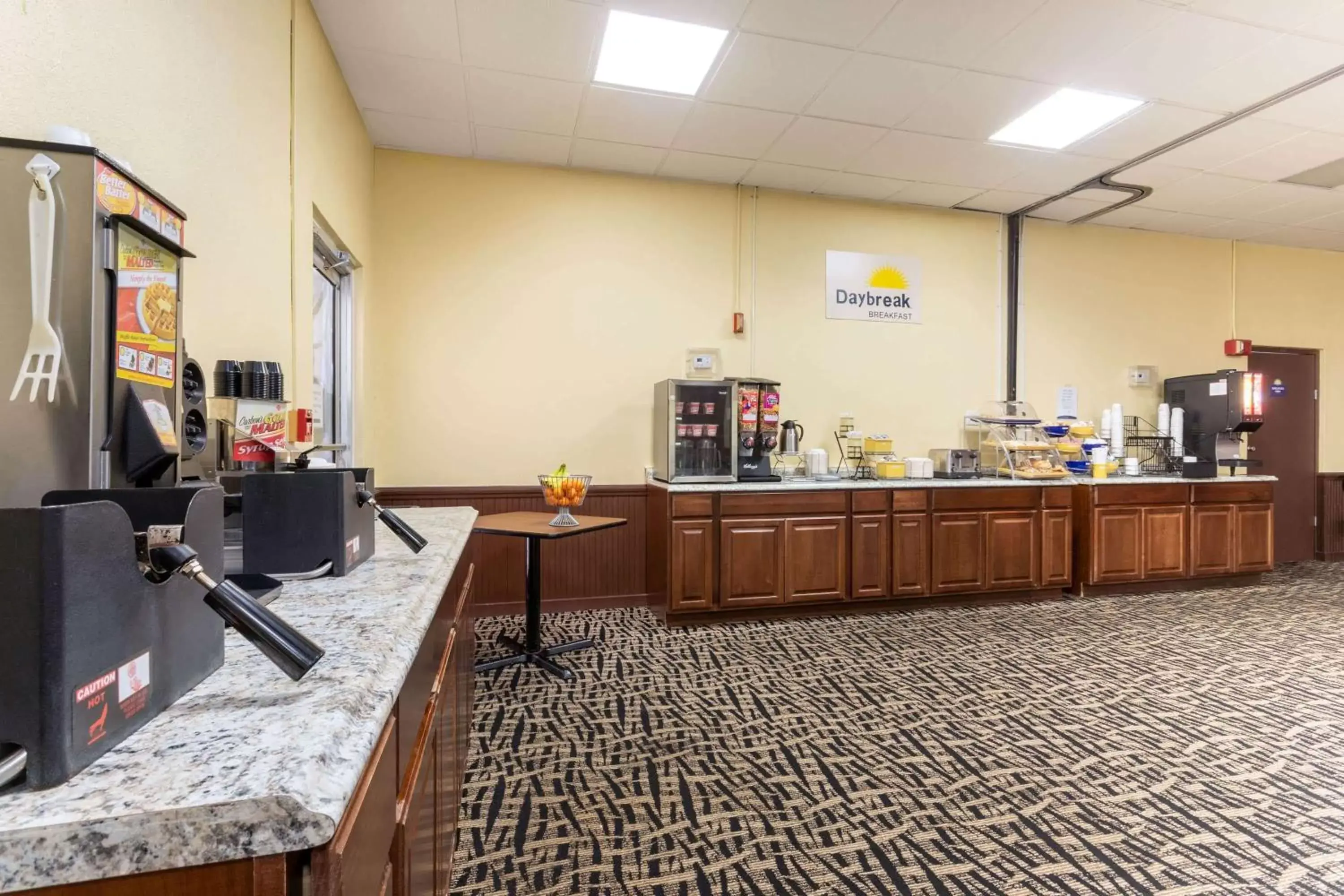 Restaurant/places to eat in Days Inn by Wyndham Titusville Kennedy Space Center