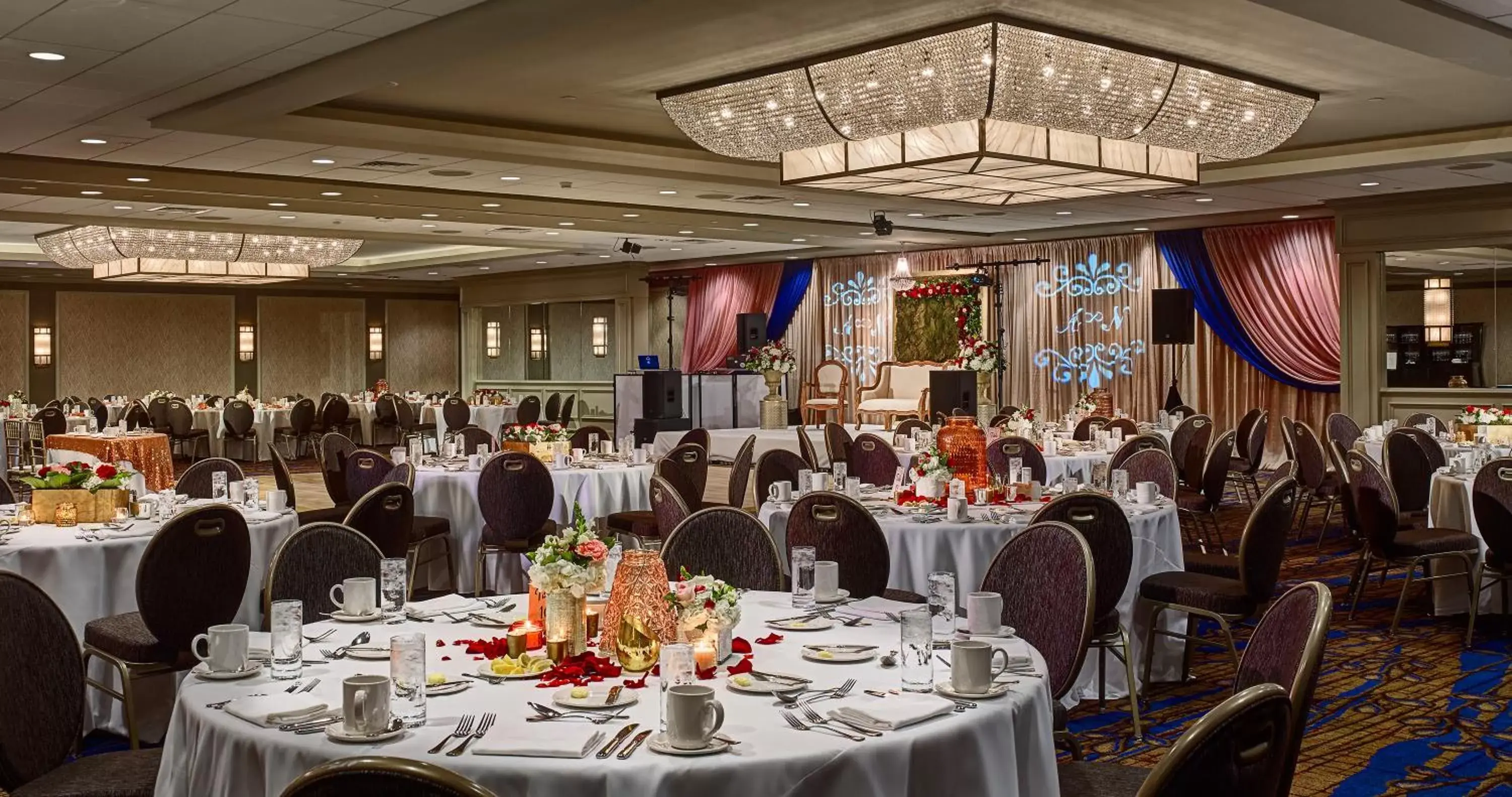 Banquet/Function facilities, Restaurant/Places to Eat in The Hotel at Auburn University