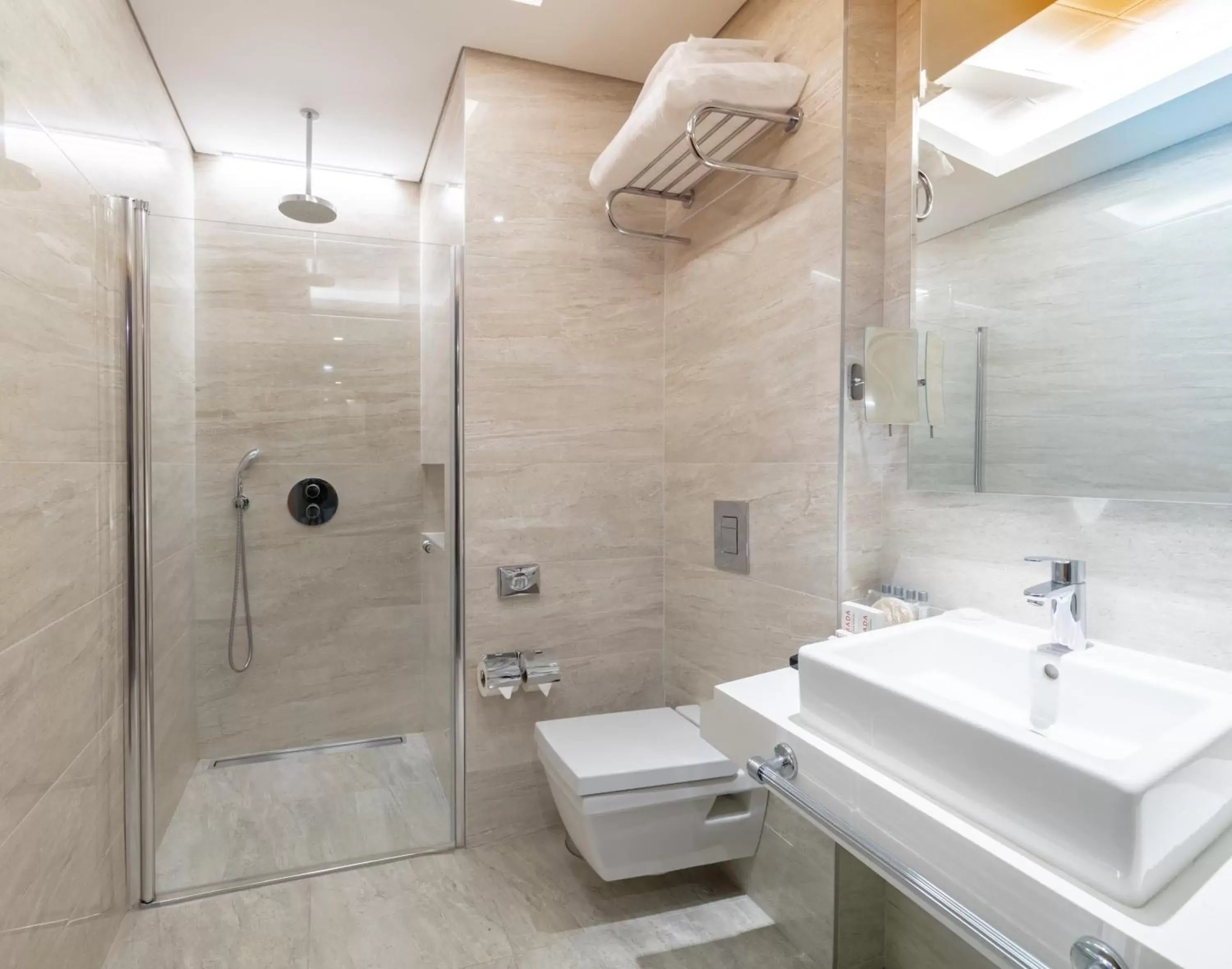 Bathroom in Ramada Plaza by Wyndham Istanbul Asia Airport