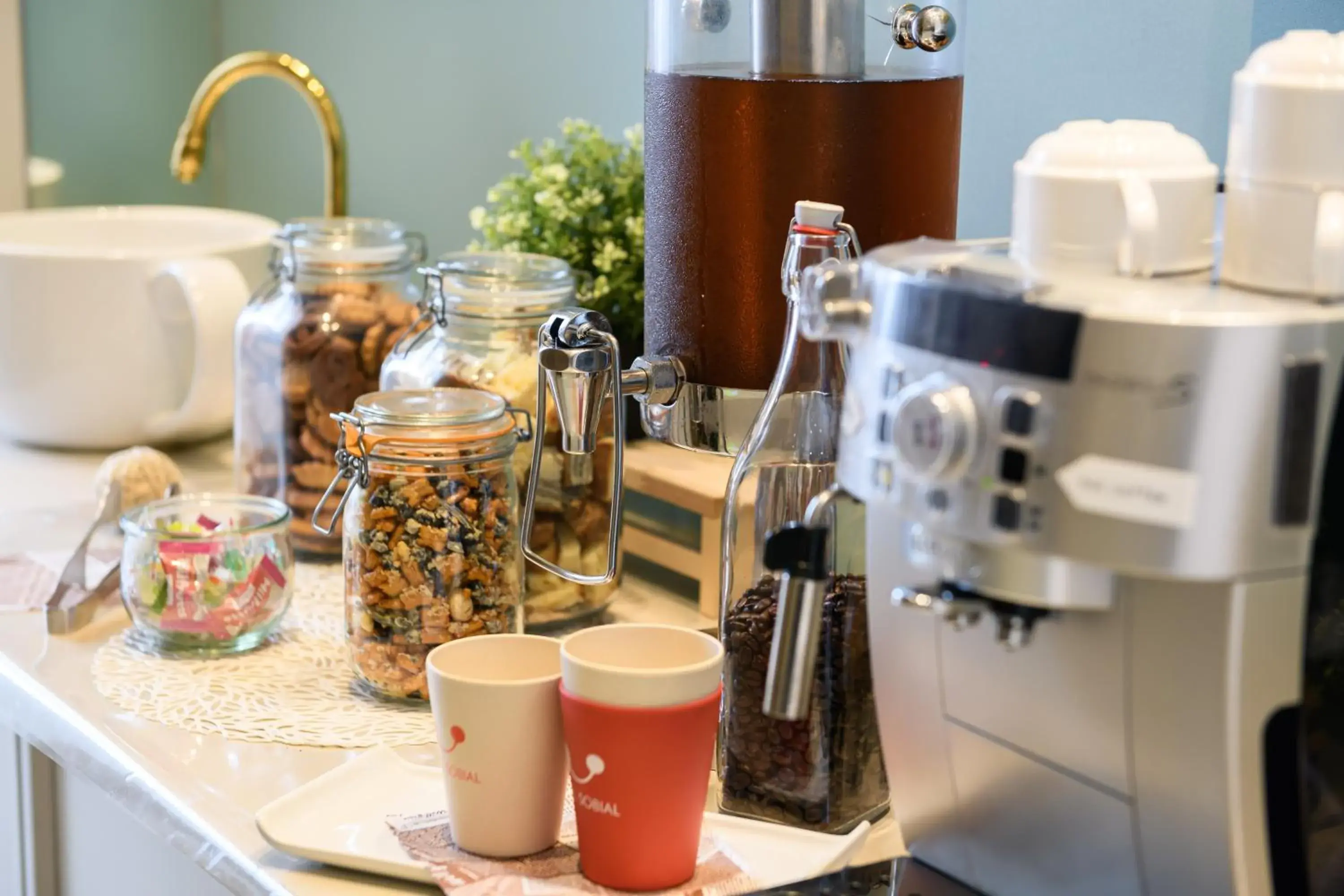 Coffee/tea facilities in Hotel Sobial Namba Daikokucho