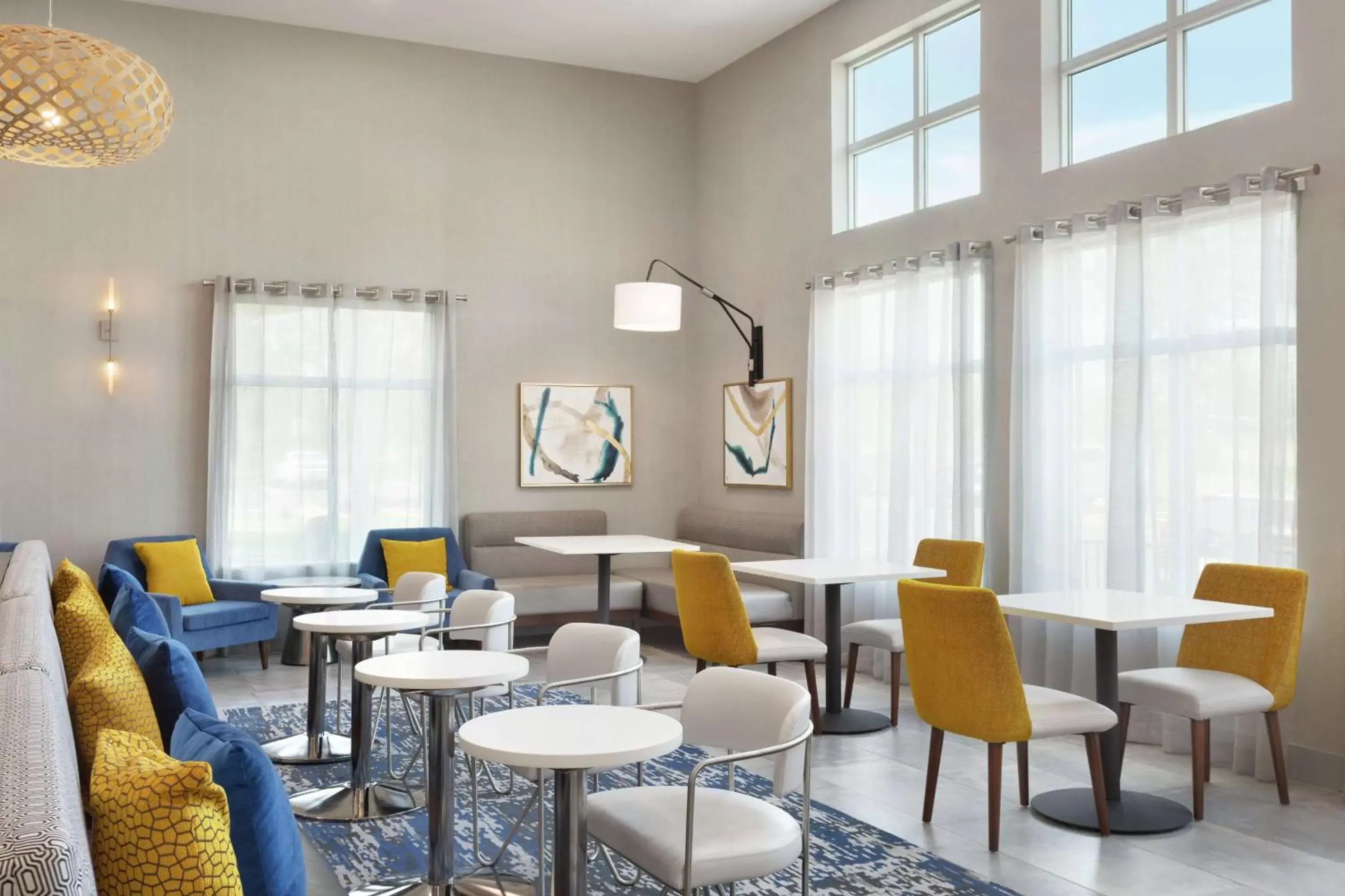 Breakfast, Lounge/Bar in Homewood Suites By Hilton Mcdonough