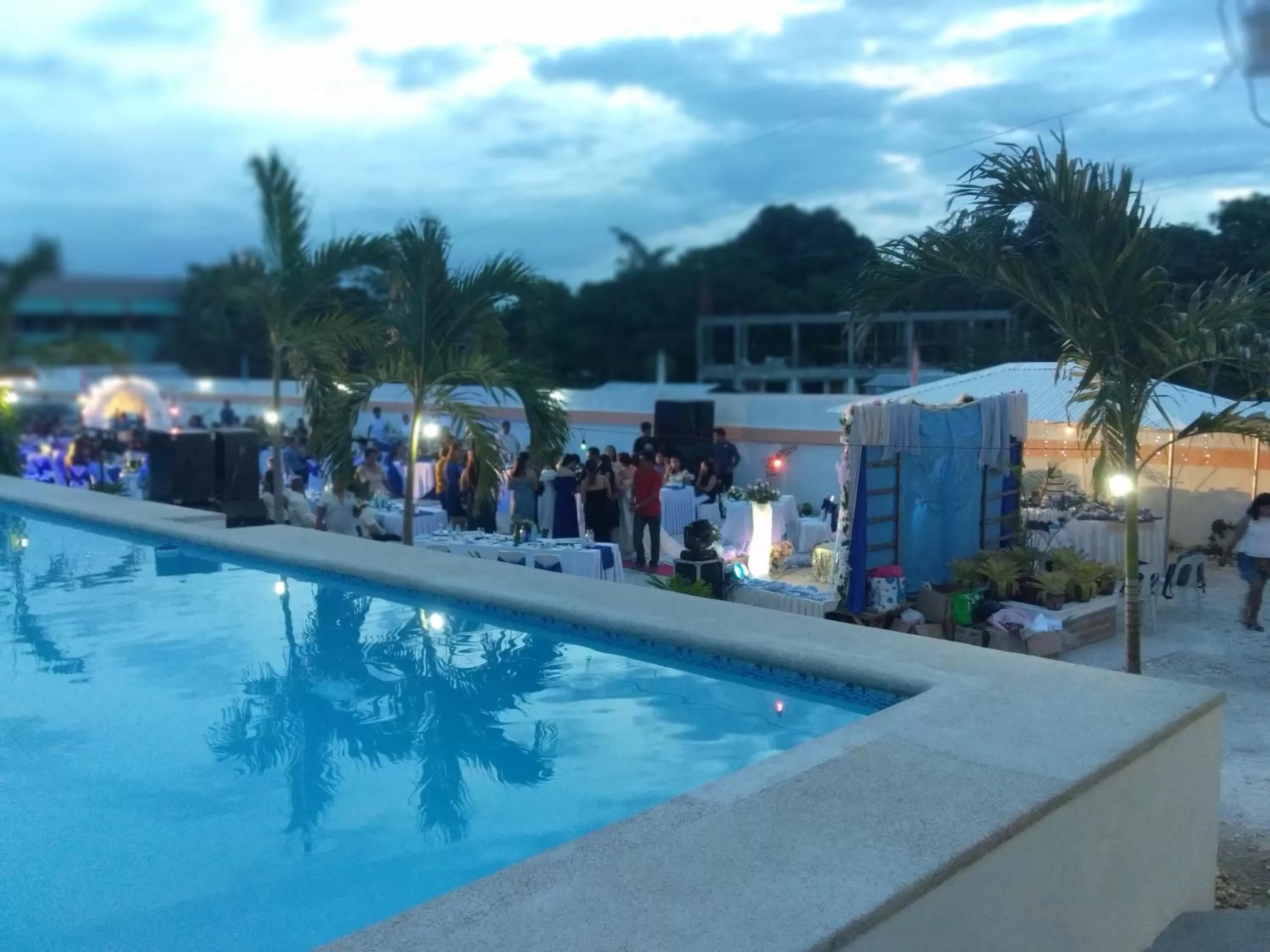 Pool view in Adams View Hotel