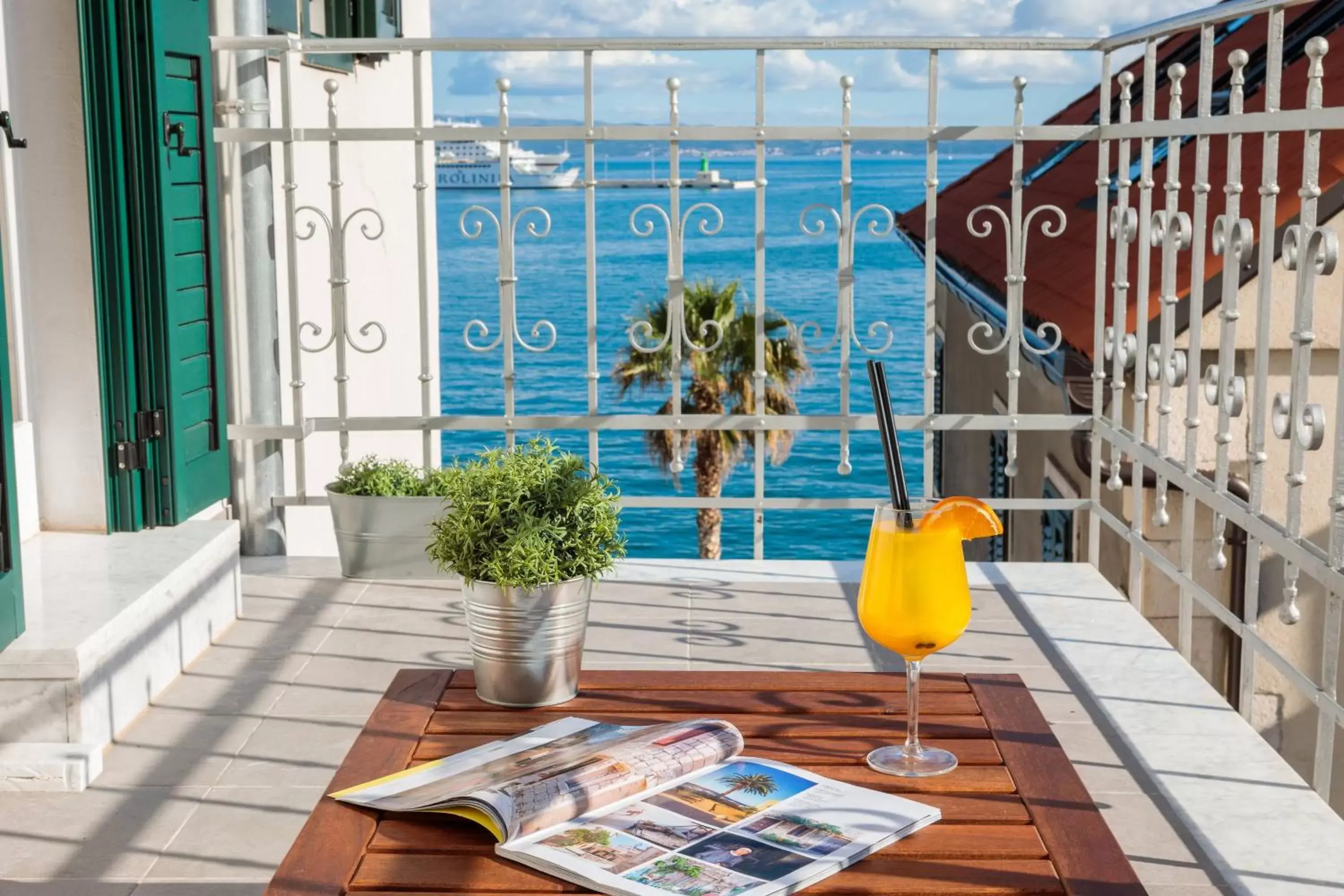 Double Room with Balcony and Sea View in Belvedere Luxury Rooms - Breathtaking View Double Room with Balcony and Sea View in Belvedere Luxury Rooms - Breathtaking View