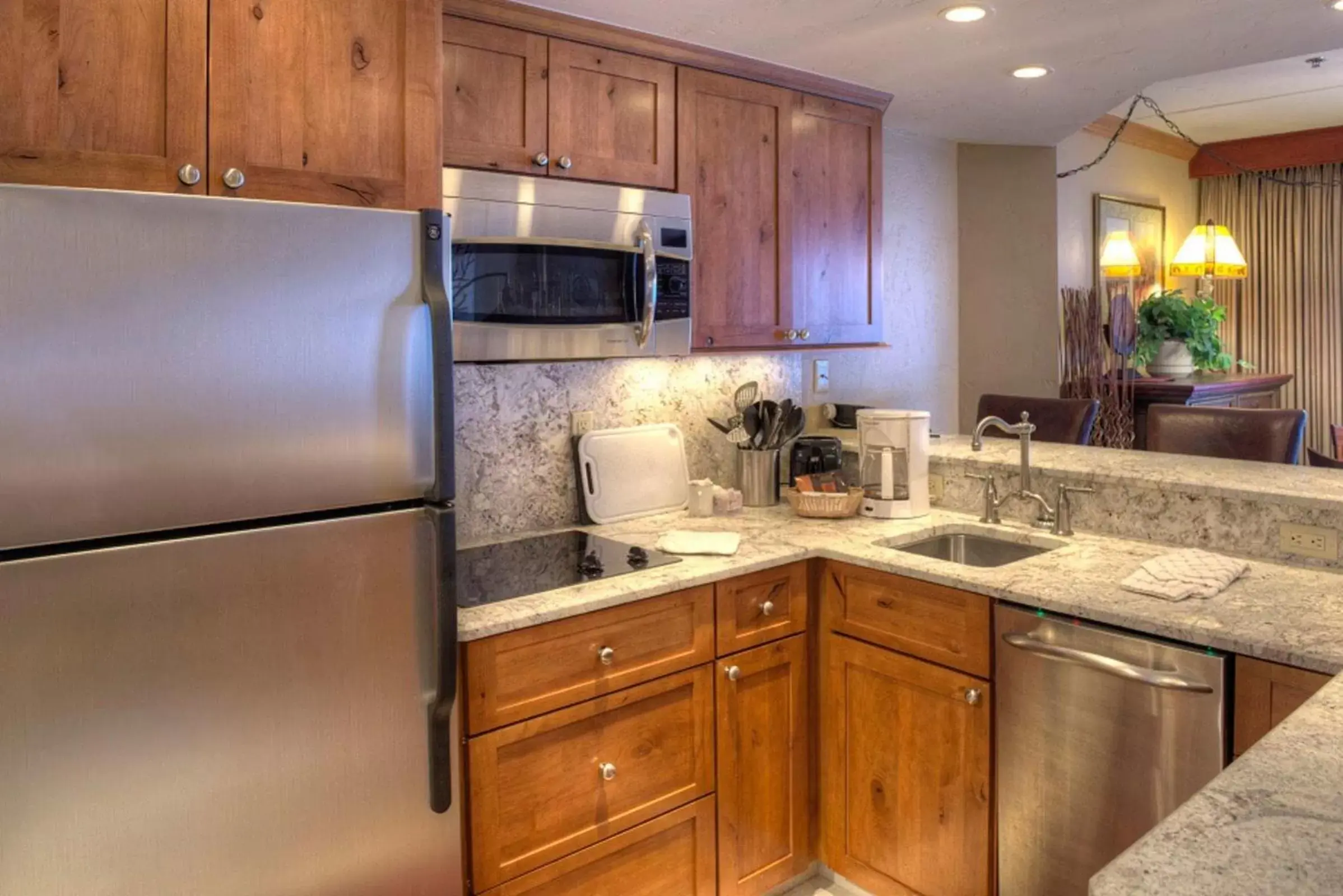 Coffee/tea facilities, Kitchen/Kitchenette in Beaver Run Resort