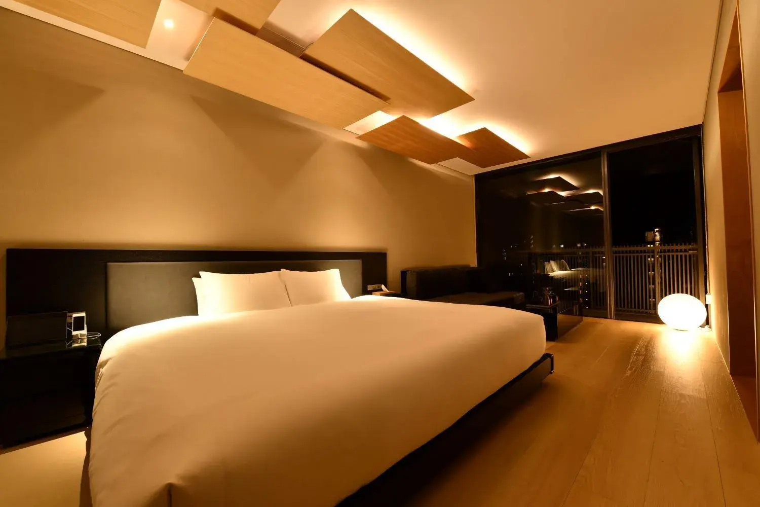 Photo of the whole room, Bed in MOGANA Photo of the whole room, Bed in MOGANA