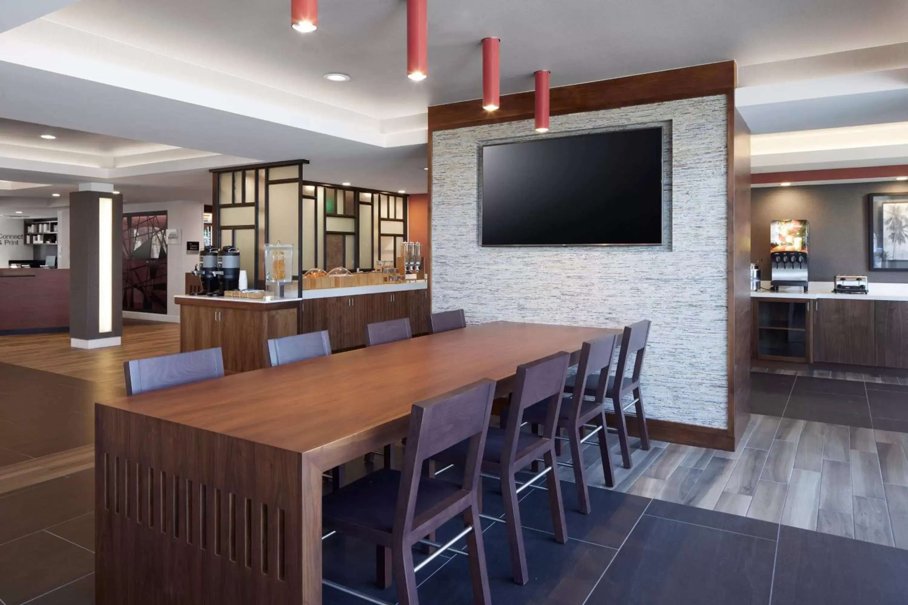 Restaurant/places to eat, Lounge/Bar in Fairfield Inn & Suites By Marriott Camarillo