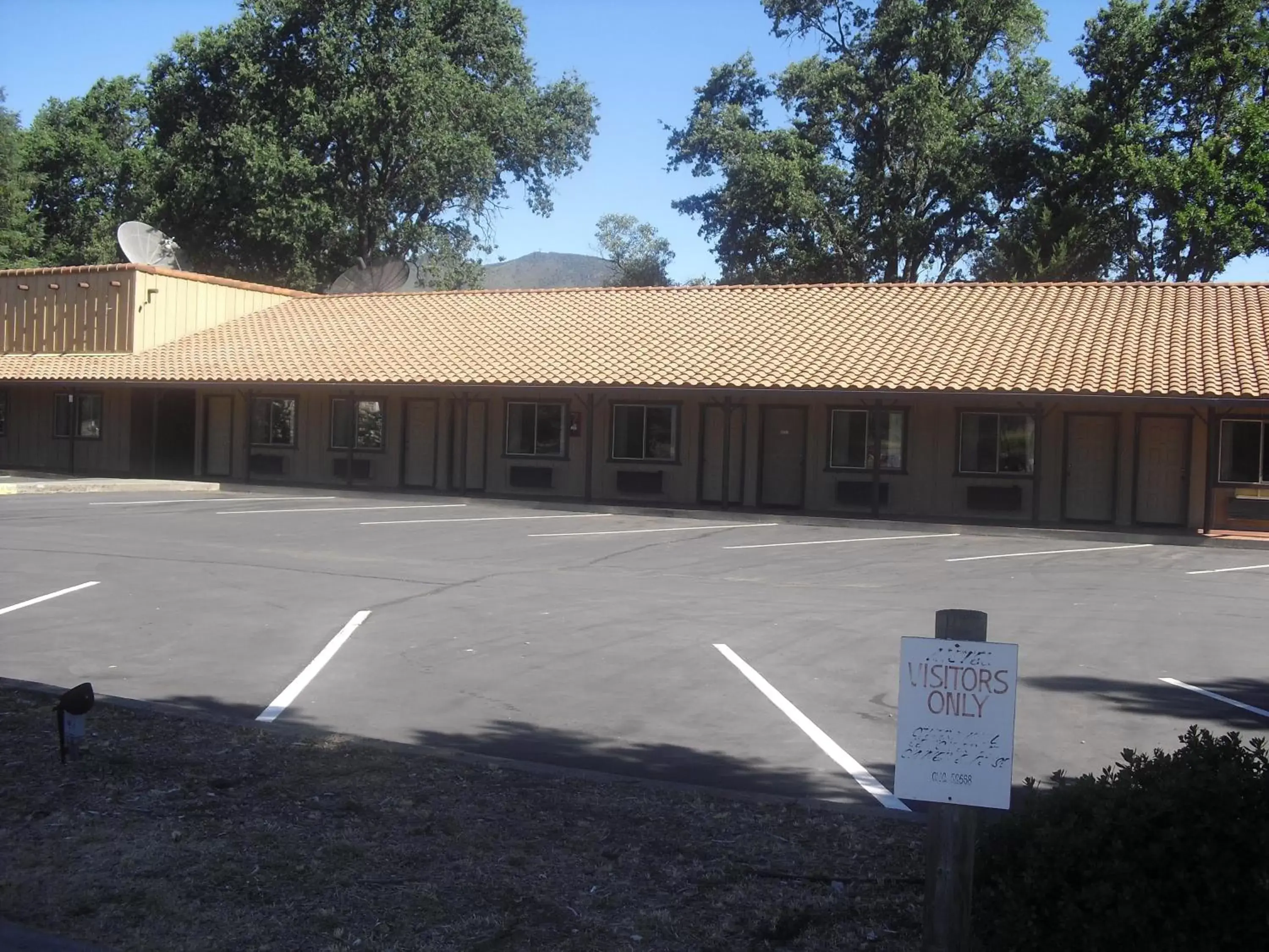 Property Building in Creekside Lodge