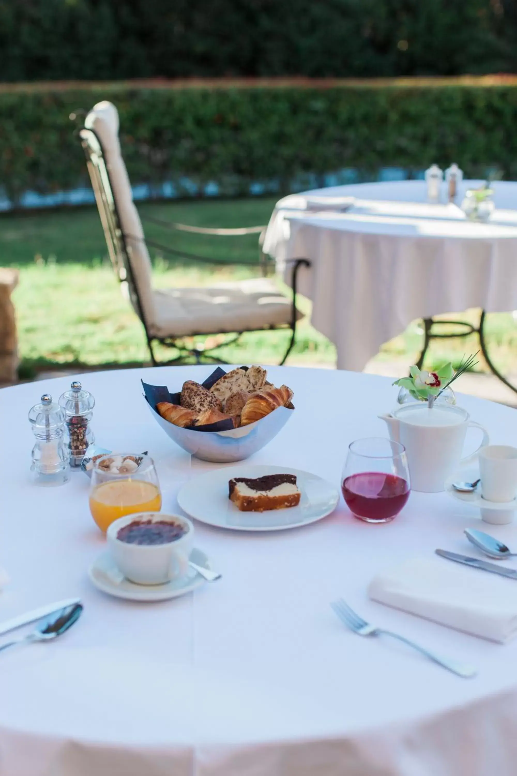 Garden in Le Vallon de Valrugues & Spa