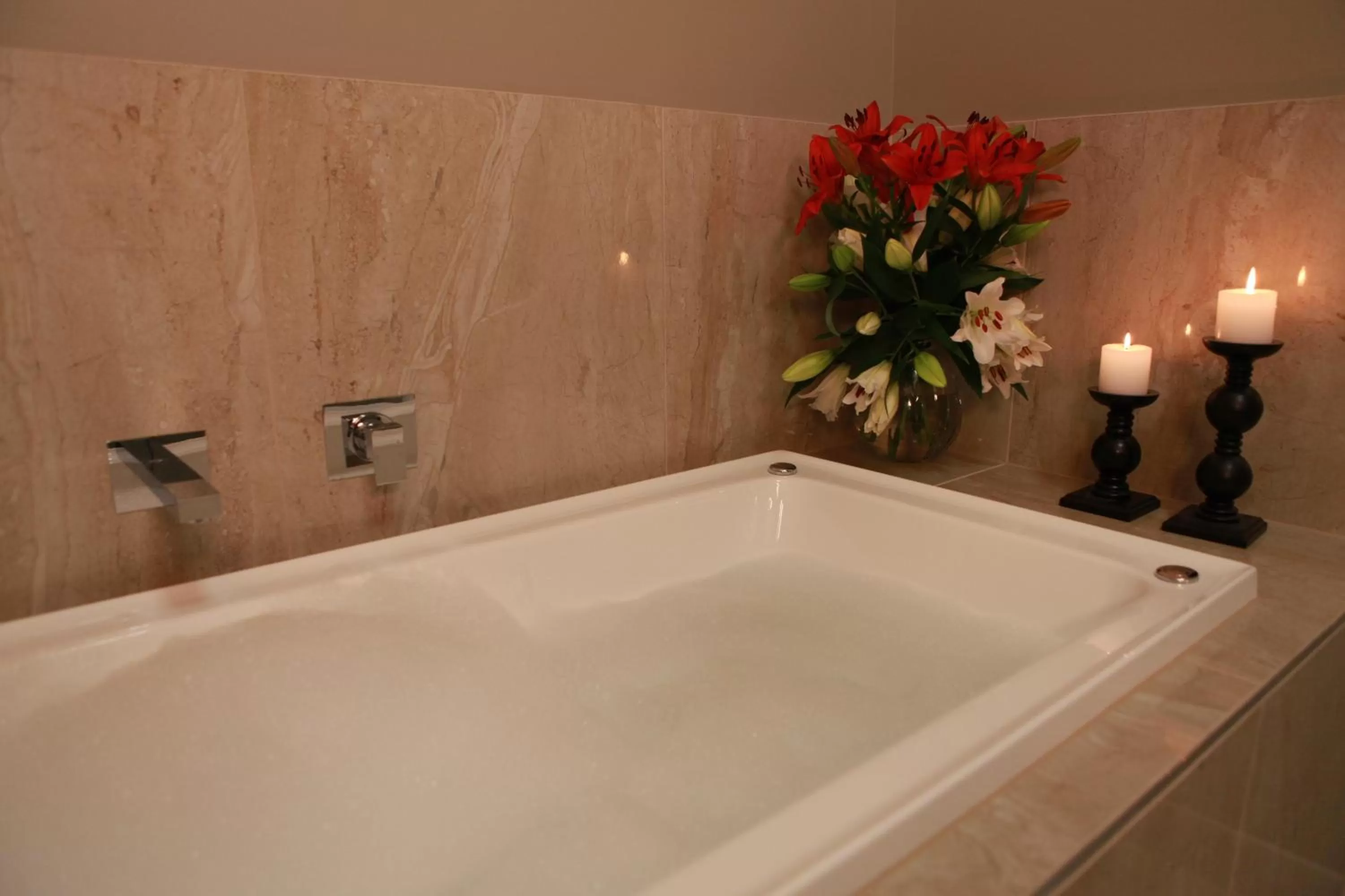 Bathroom in Ballarat Premier Apartments