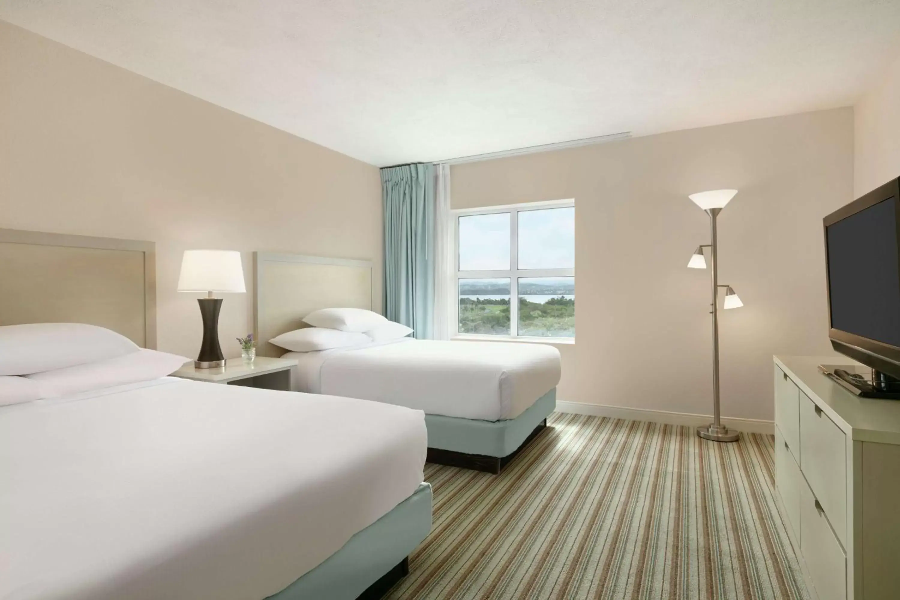 Bedroom in Embassy Suites by Hilton San Juan - Hotel & Casino