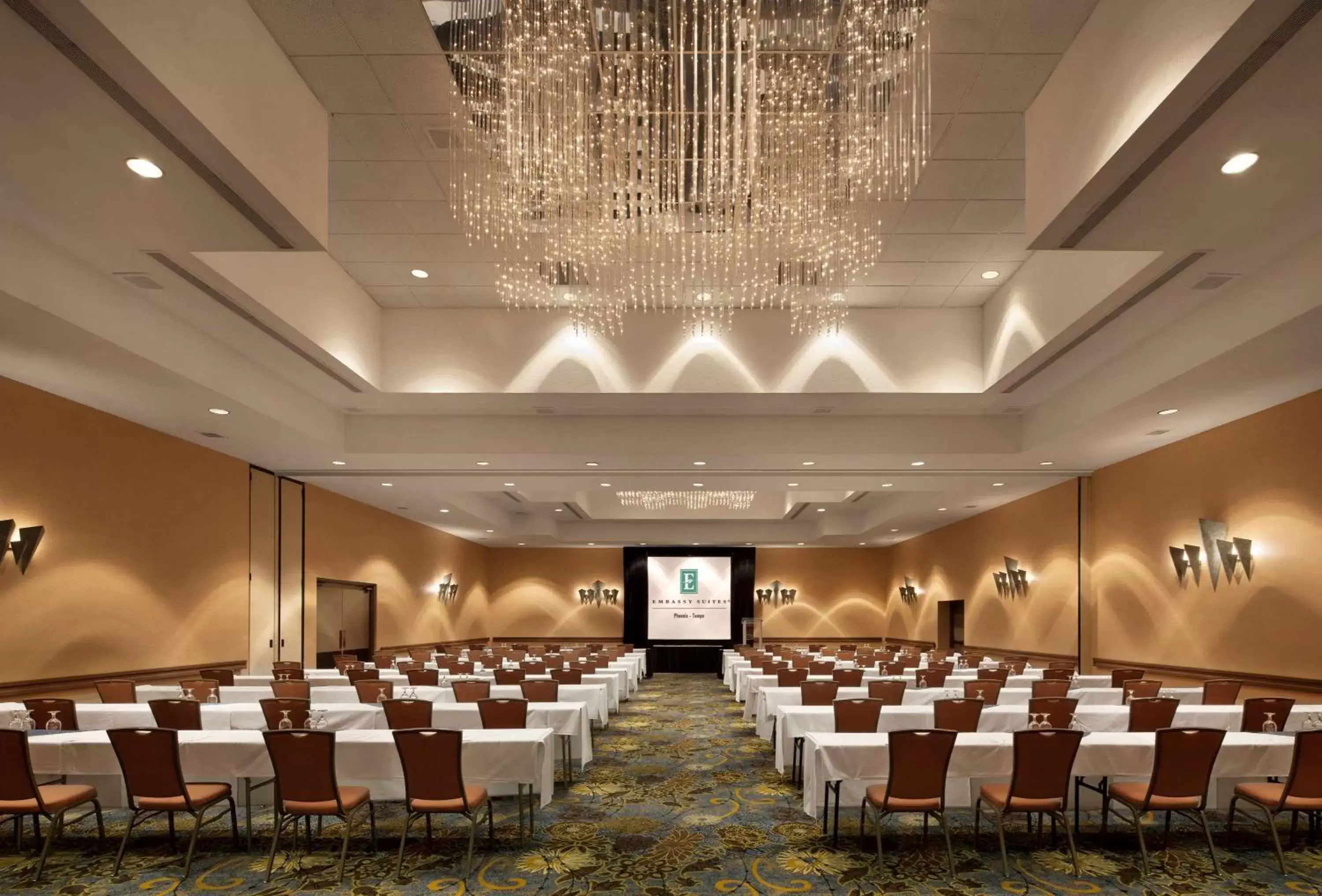 Meeting/conference room in Embassy Suites by Hilton Phoenix Tempe