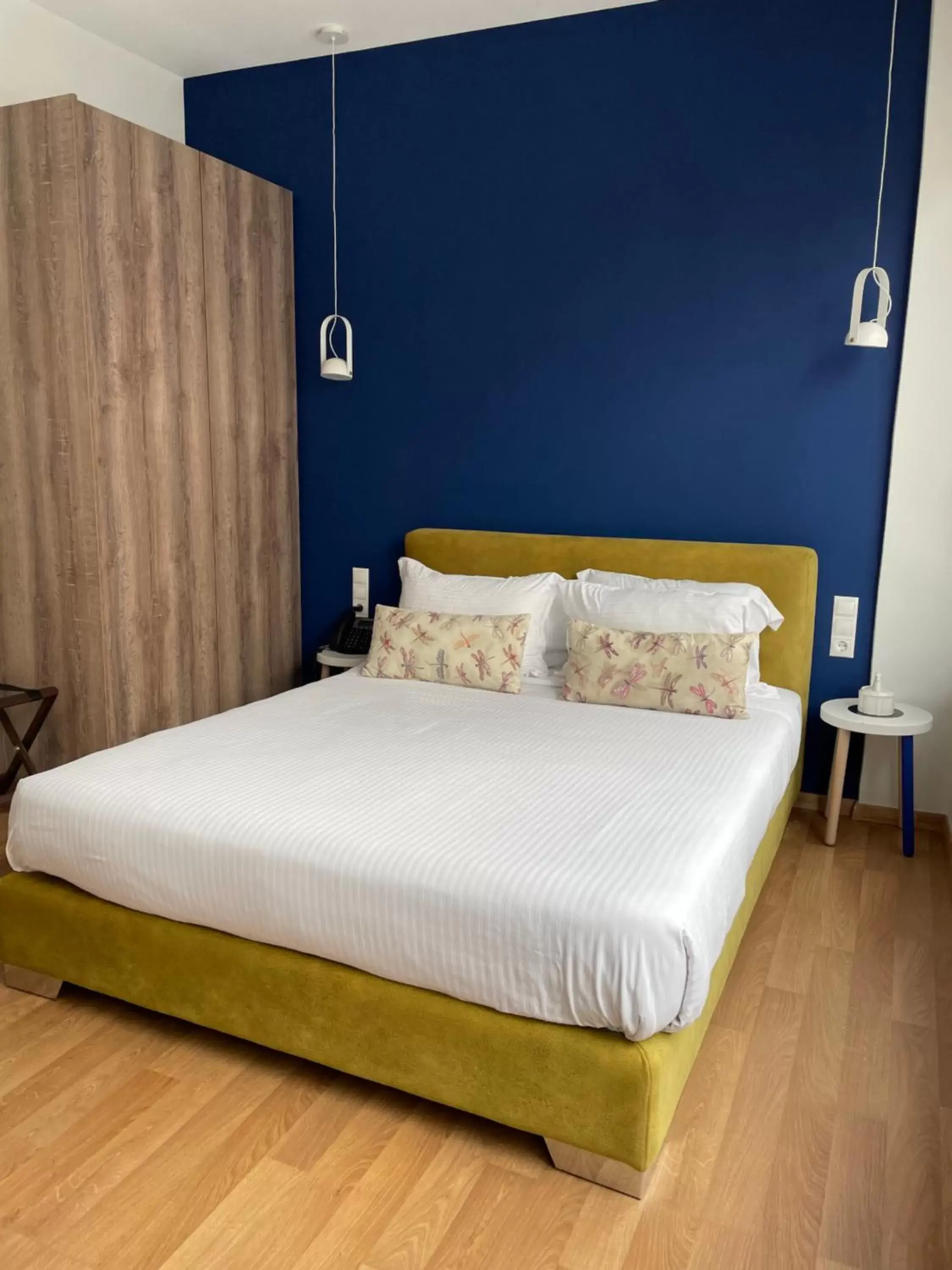 Bed in Iasonos Suites Athens