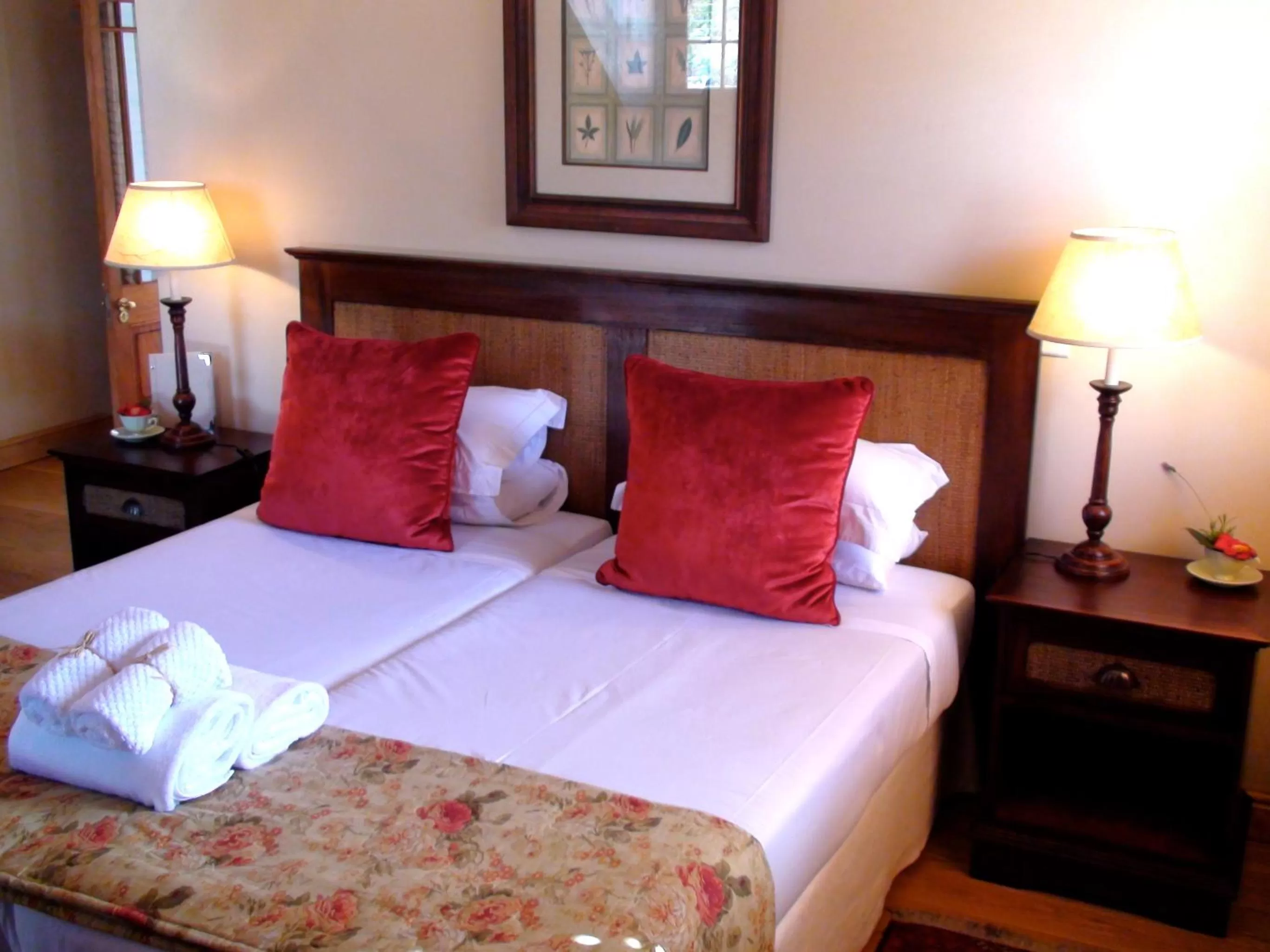 Bed in De Hoek Manor