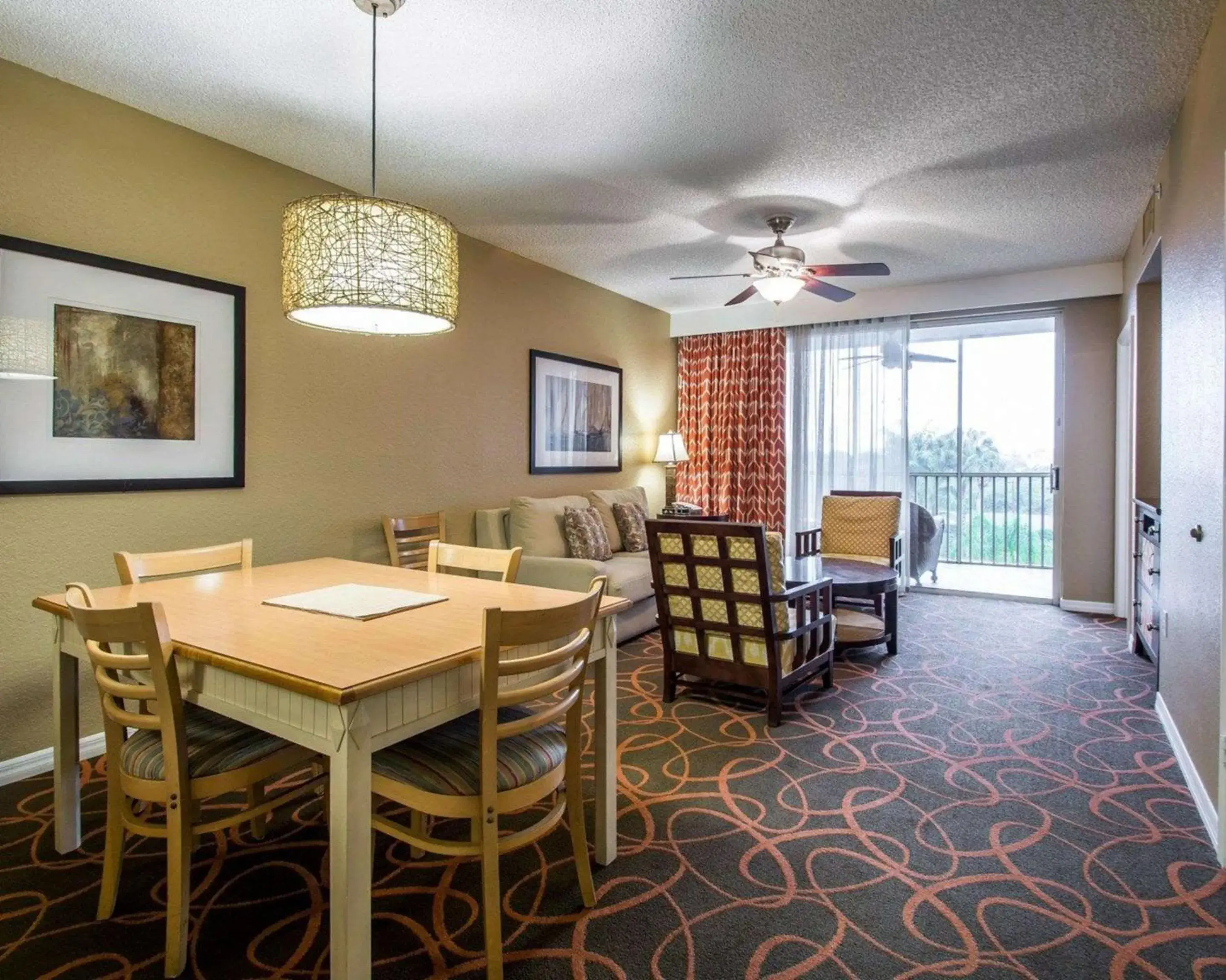 Photo of the whole room in Bluegreen Vacations Orlando's Sunshine Resort