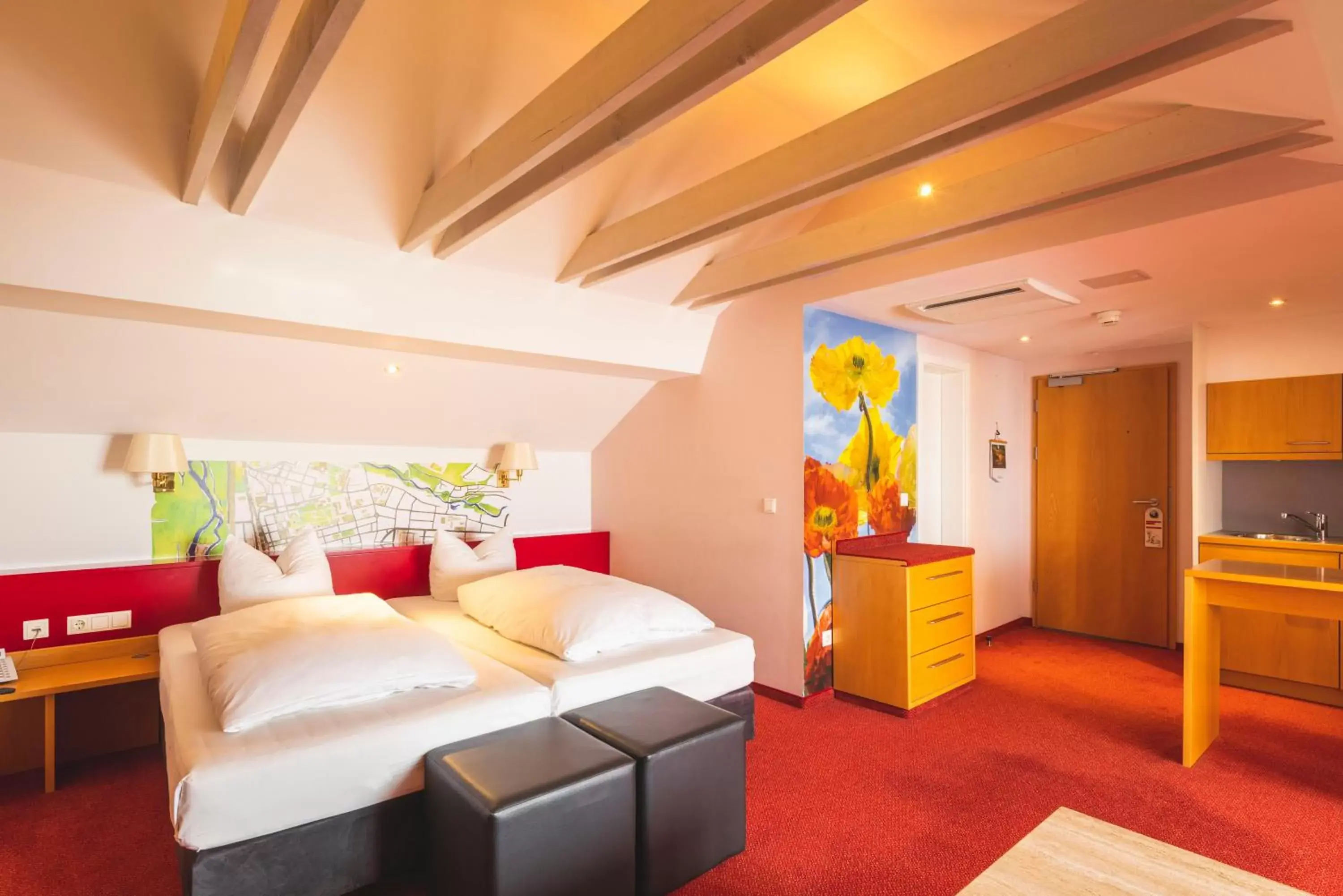 Photo of the whole room, Bed in Creativhotel Luise