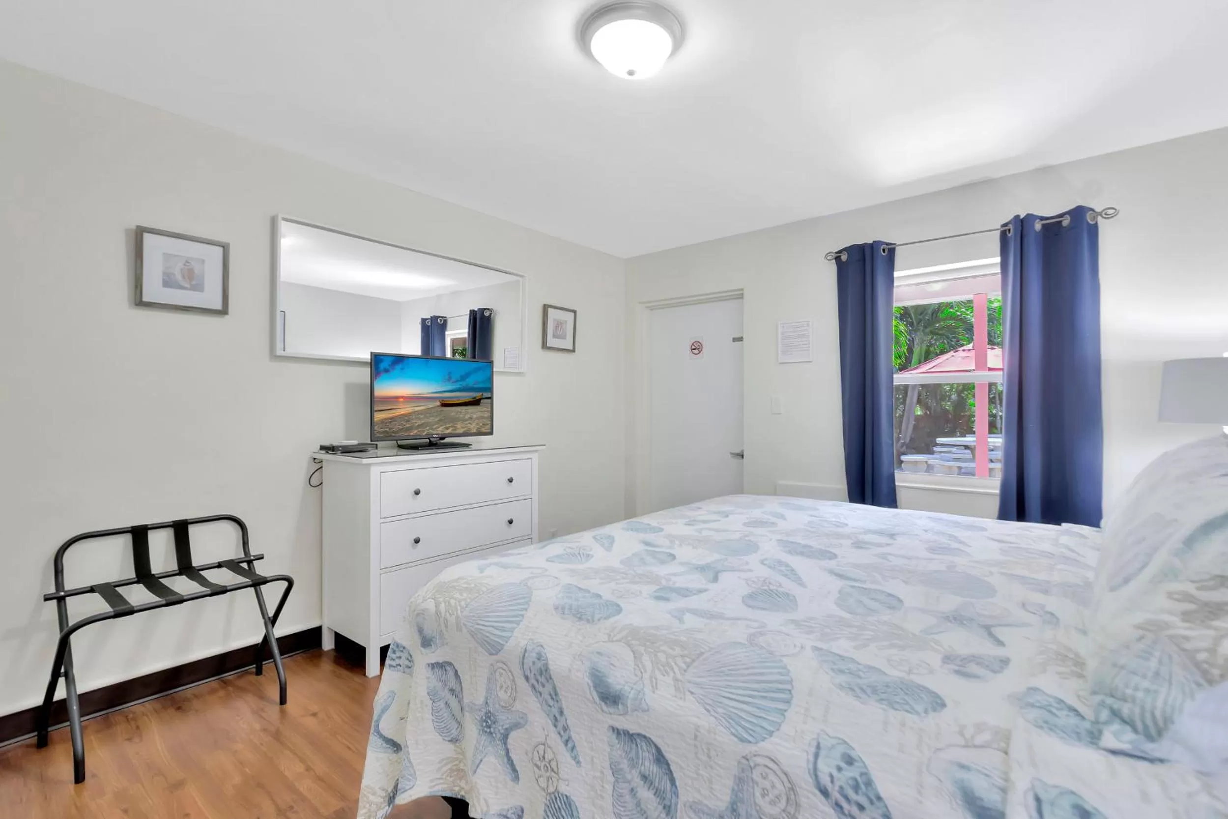 Bedroom in Seahorse Guesthouse