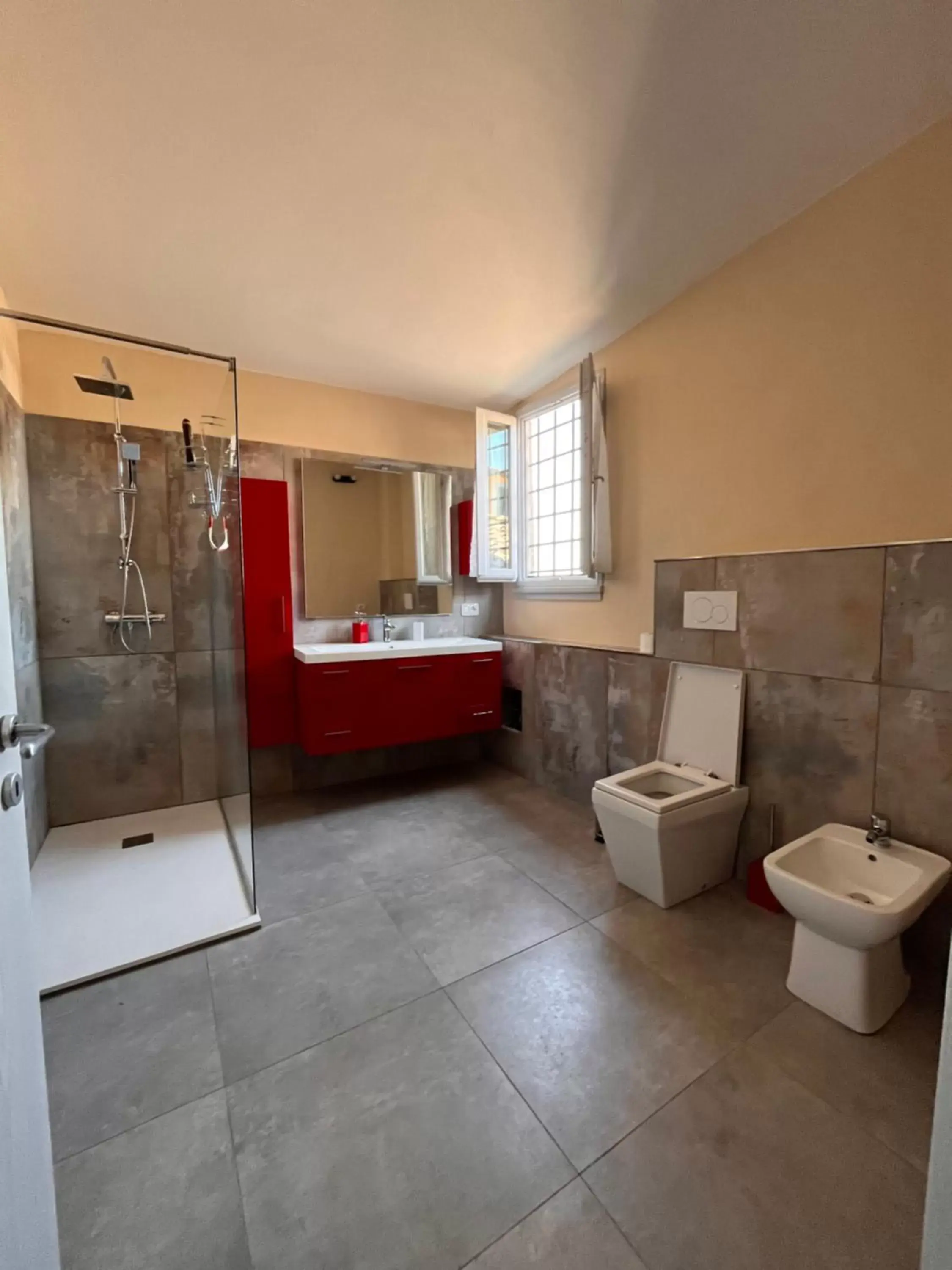 Shower, Bathroom in Tuscany Experience BnB