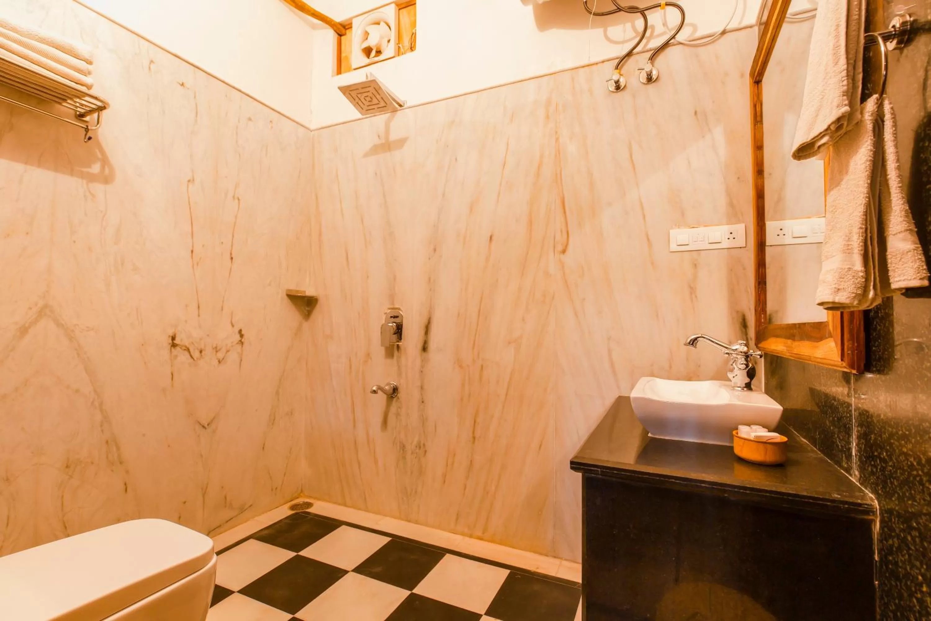 Shower in Boutique Helsinki