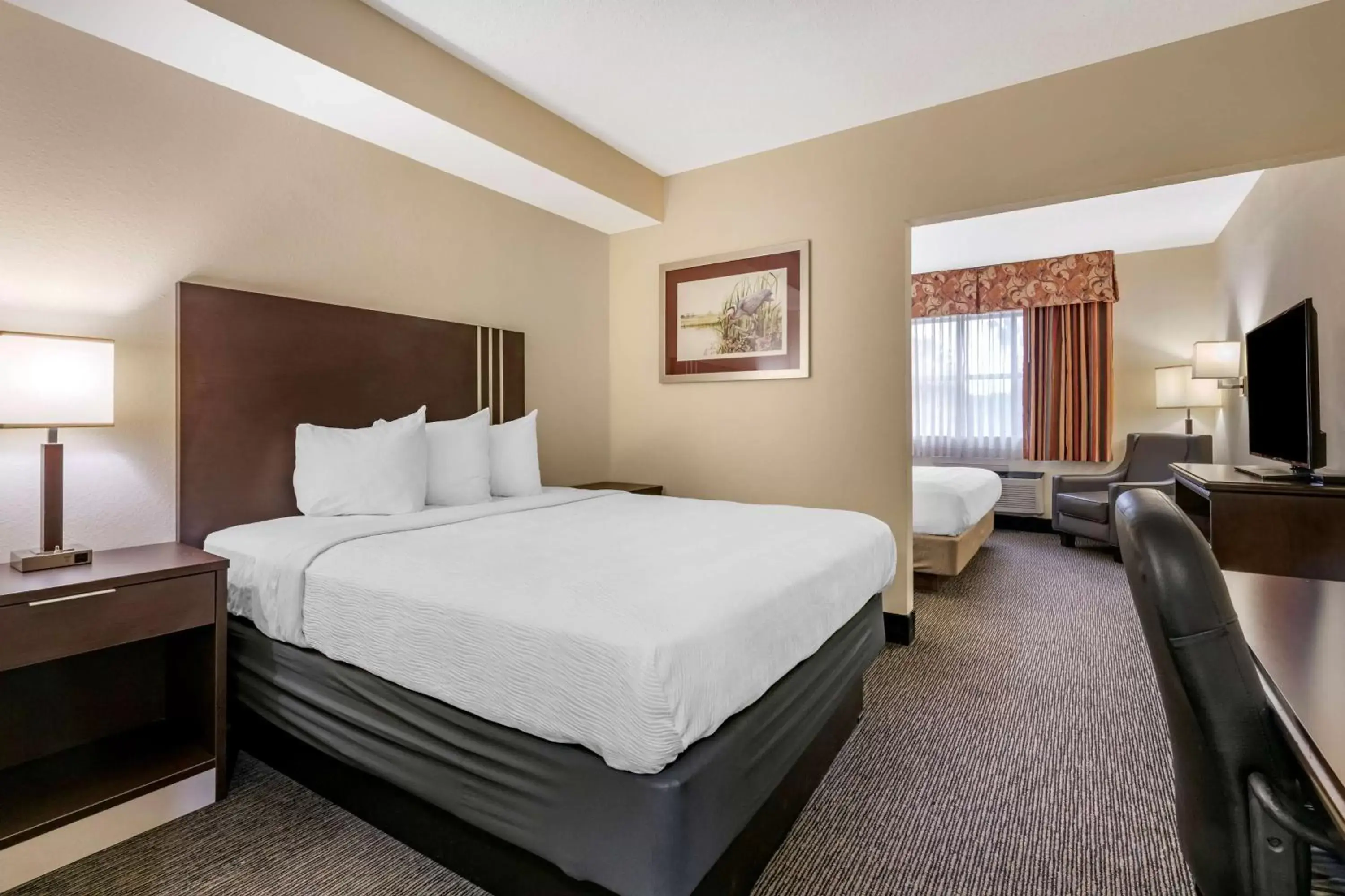 Bedroom, Bed in Best Western Gateway Grand