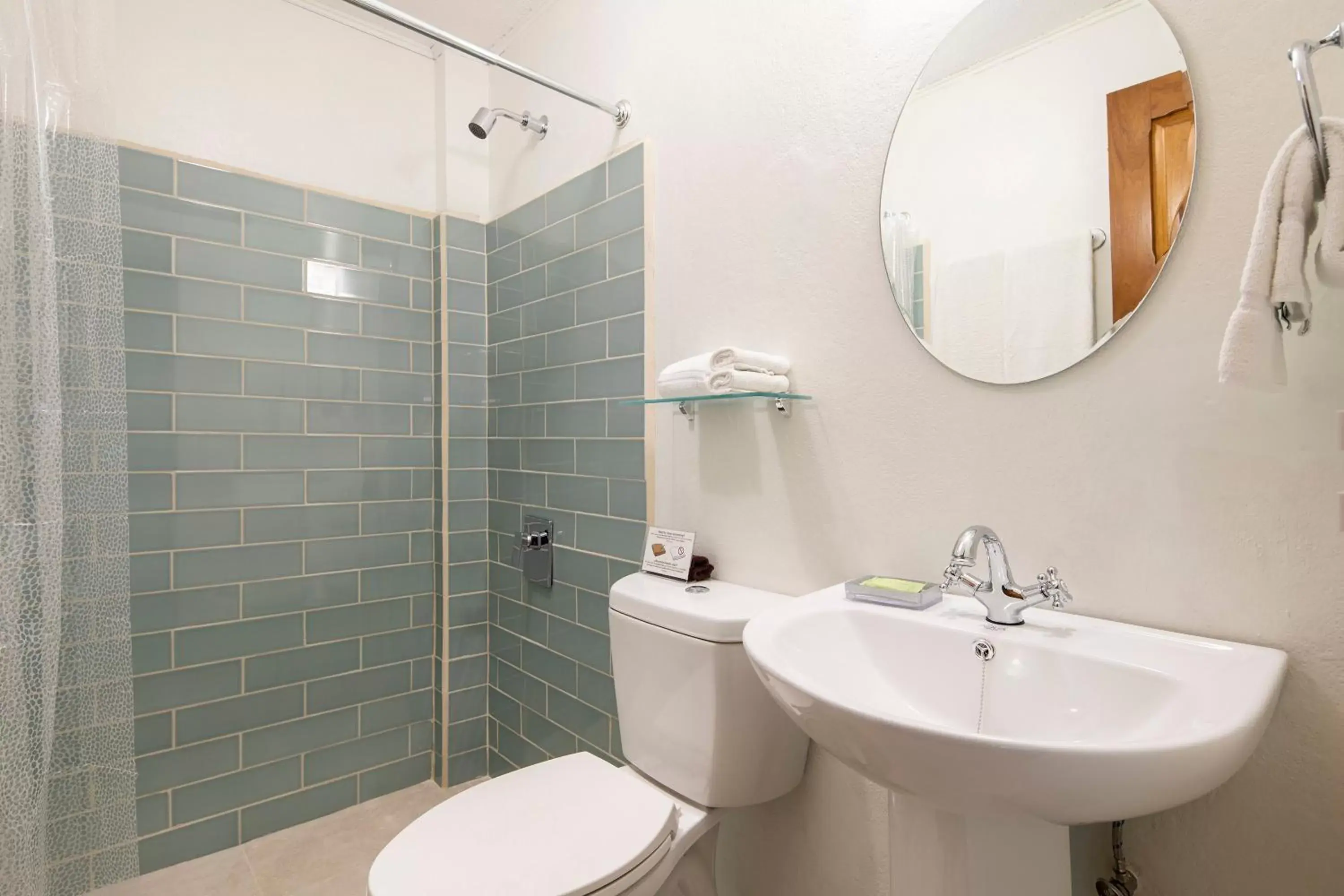 Shower, Bathroom in Villa San Ignacio