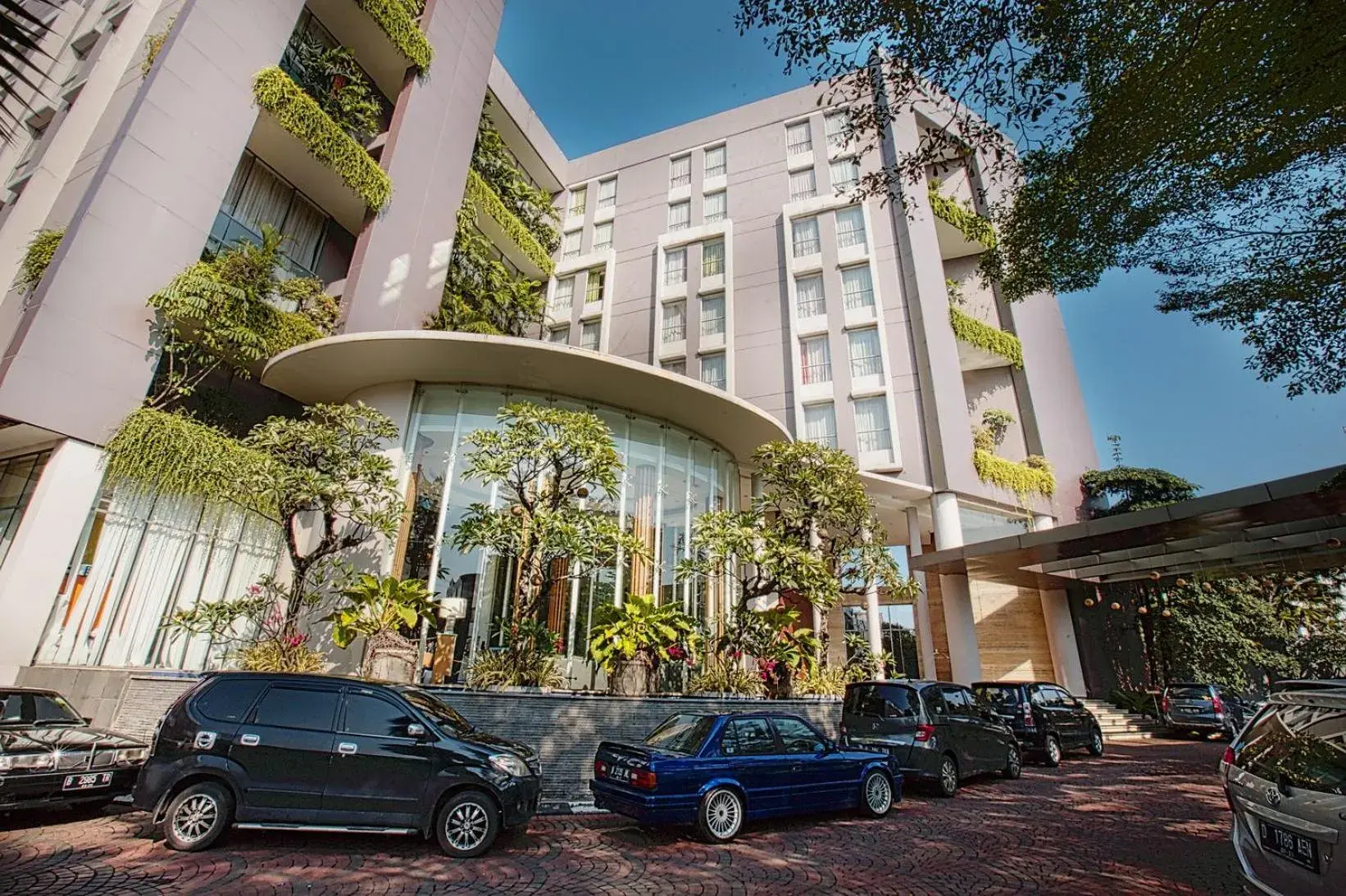 Facade/entrance in Soll Marina Hotel Serpong