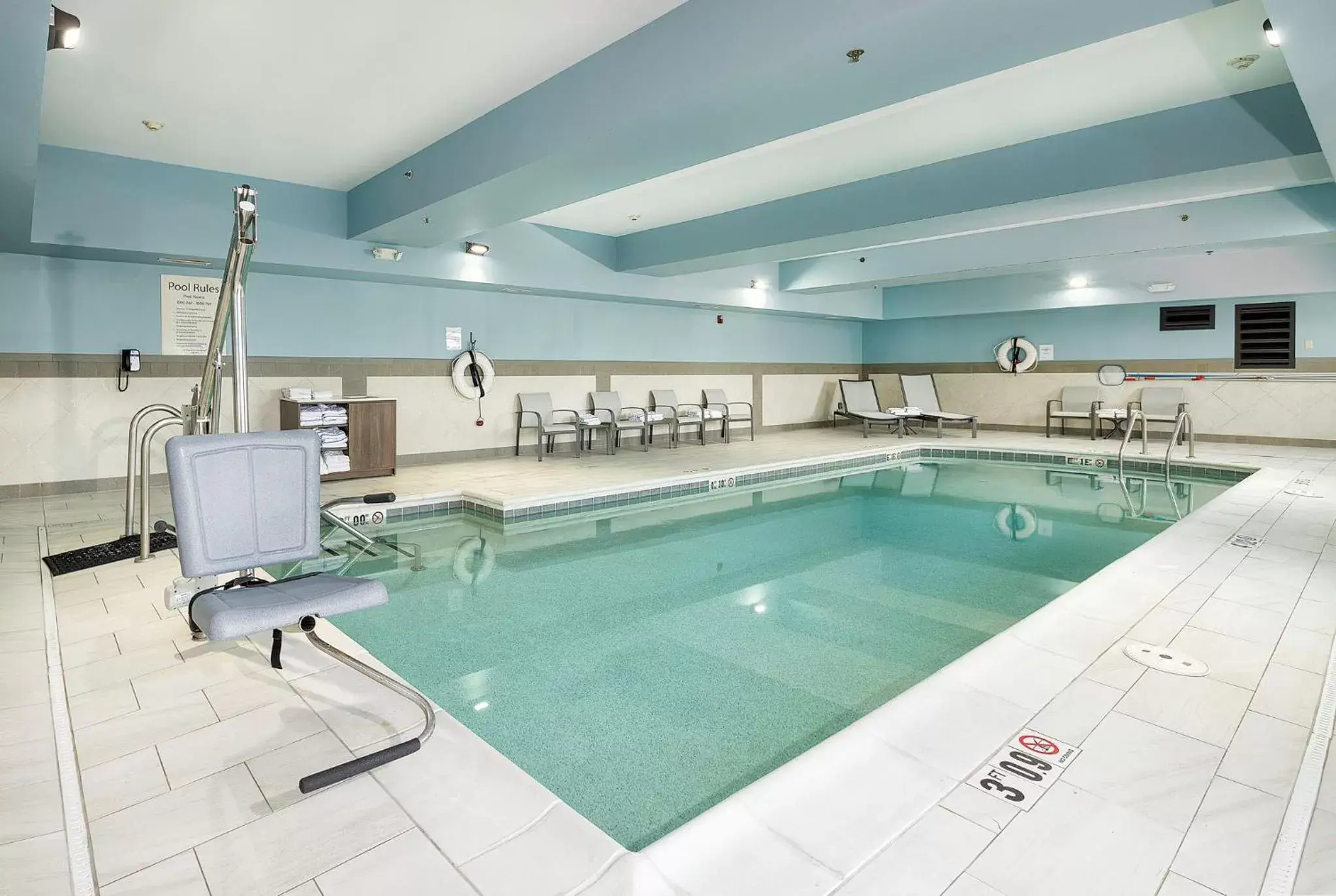 Swimming Pool in Holiday Inn Express Hotel & Suites Festus-South St. Louis, an IHG Hotel