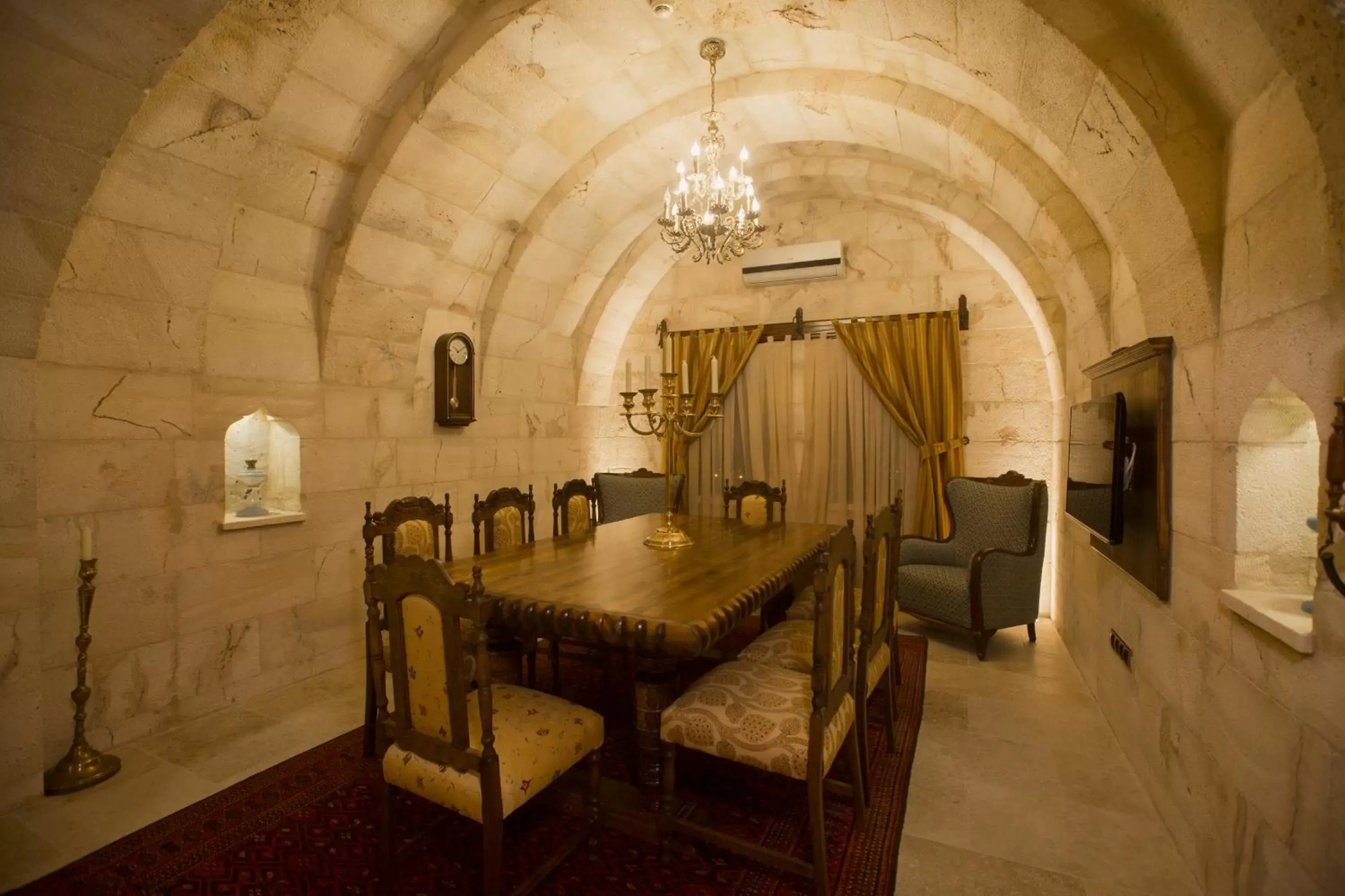 Living room, Restaurant/Places to Eat in Kayakapi Premium Caves Cappadocia