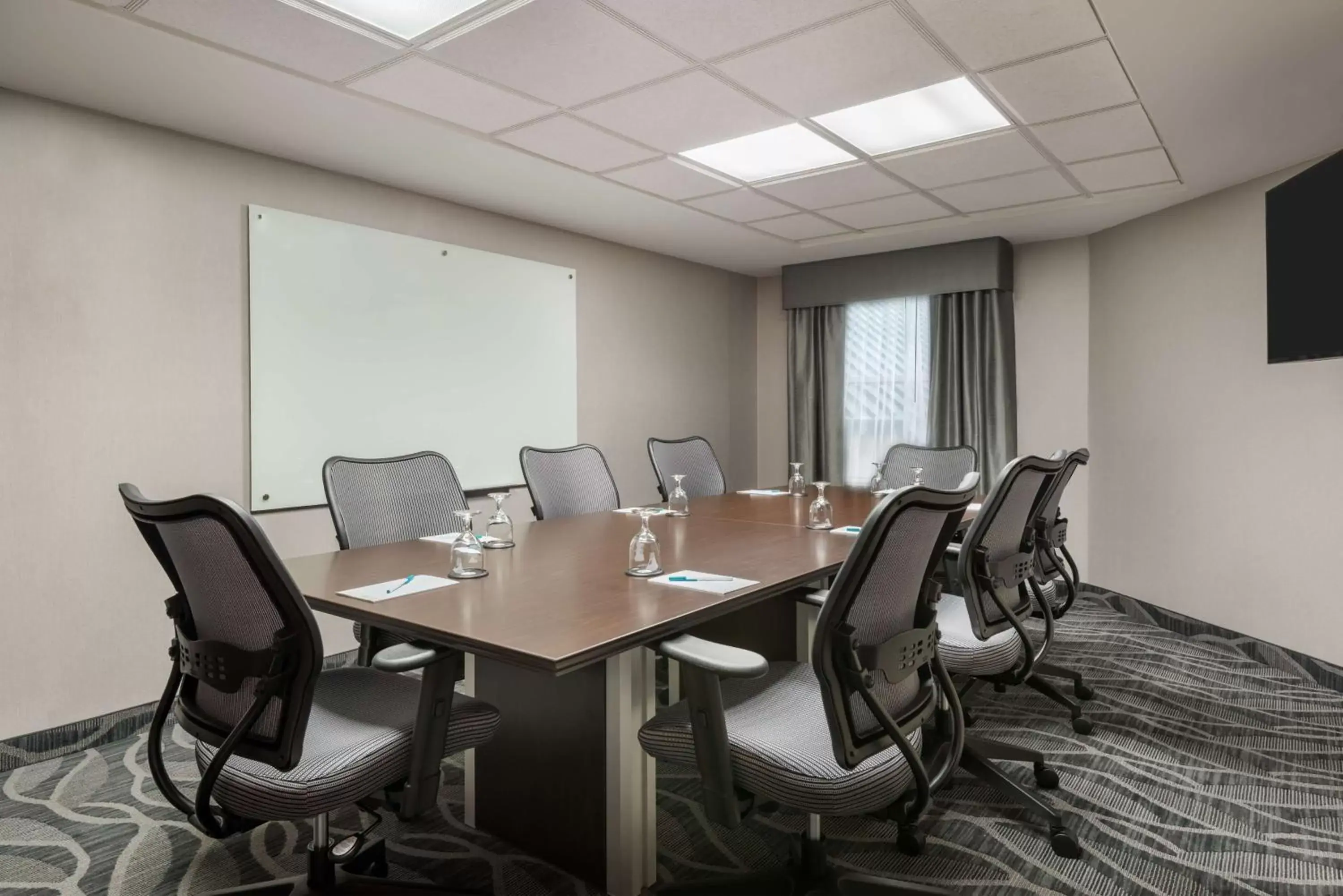 Meeting/conference room in Homewood Suites by Hilton Raleigh-Durham Airport at RTP