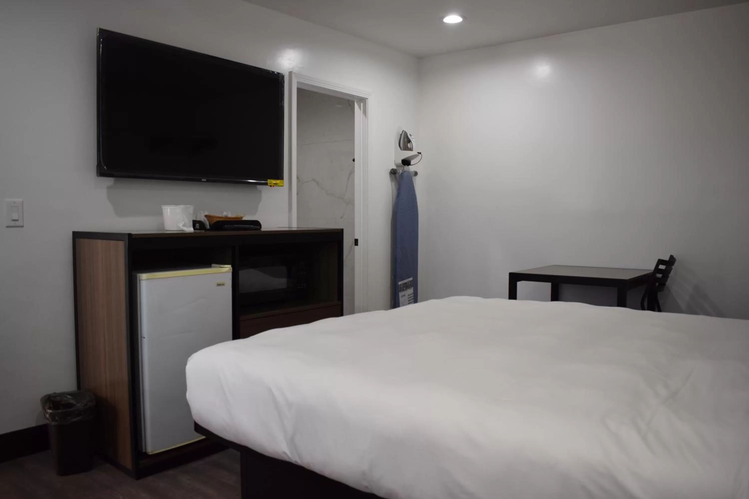 TV and multimedia in Hyde Park Motel