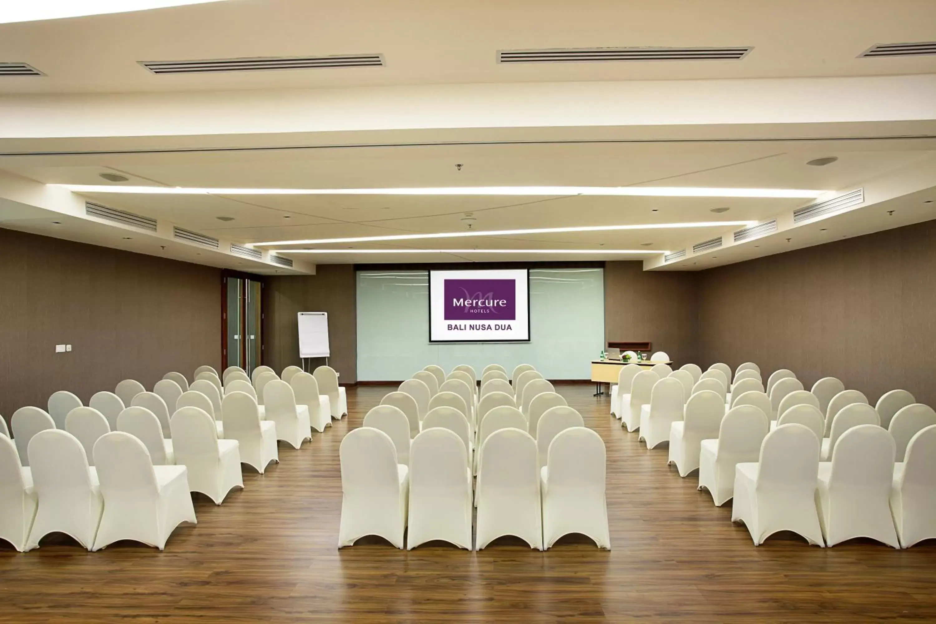 Business facilities in Mercure Bali Nusa Dua