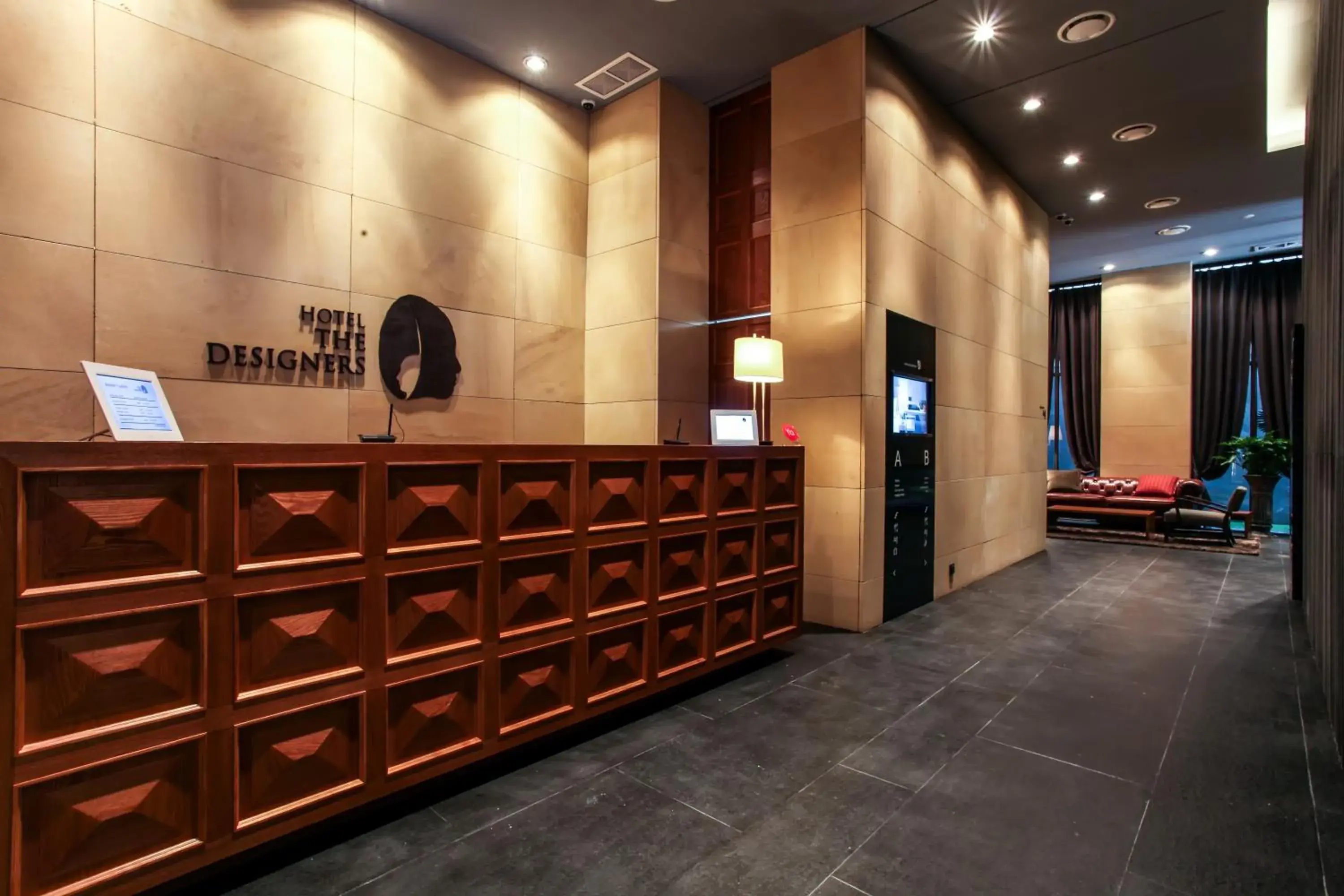 Lobby or reception, Lobby/Reception in Hotel The Designers Jongno