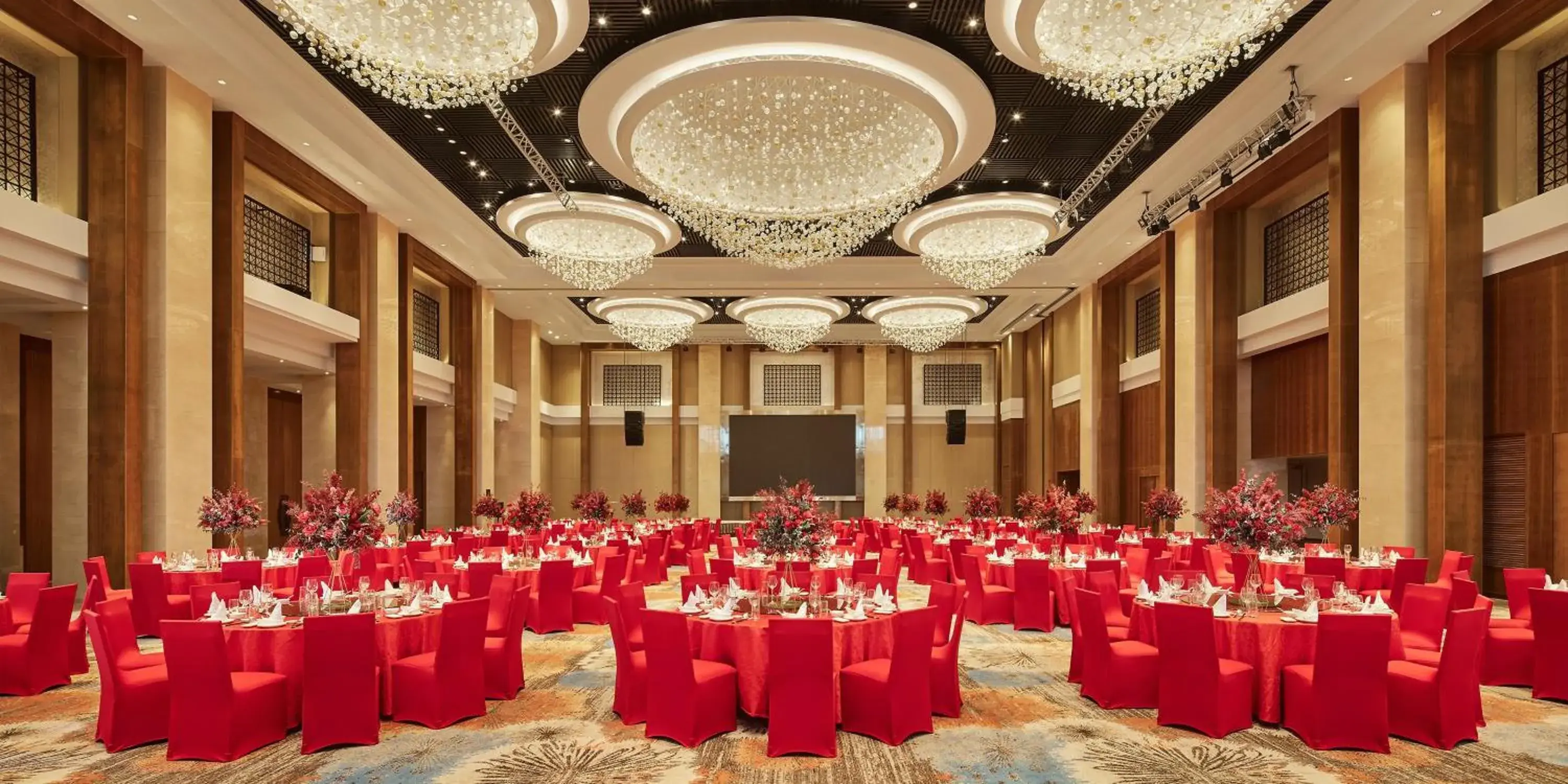 Meeting/conference room, Banquet Facilities in HUALUXE Ningbo Harbor City, an IHG Hotel