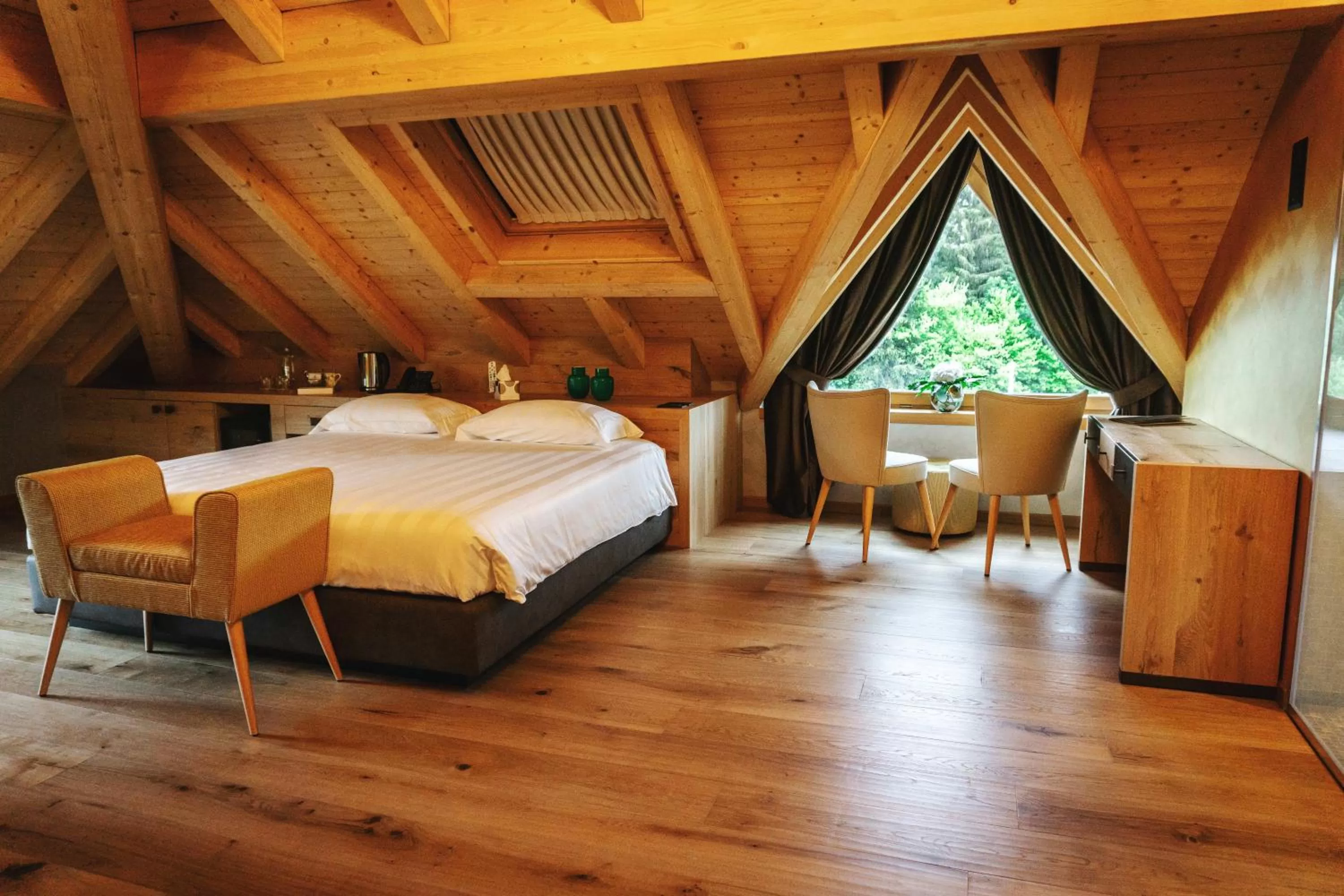Bed in Asiago Sporting Hotel & Spa