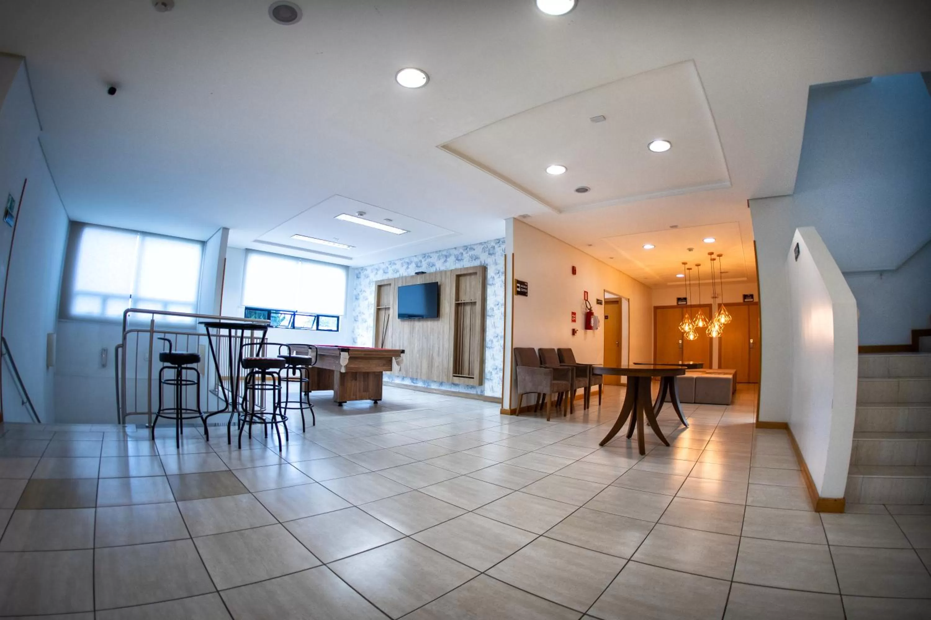 Lounge or bar in Hotel Campo Largo Express