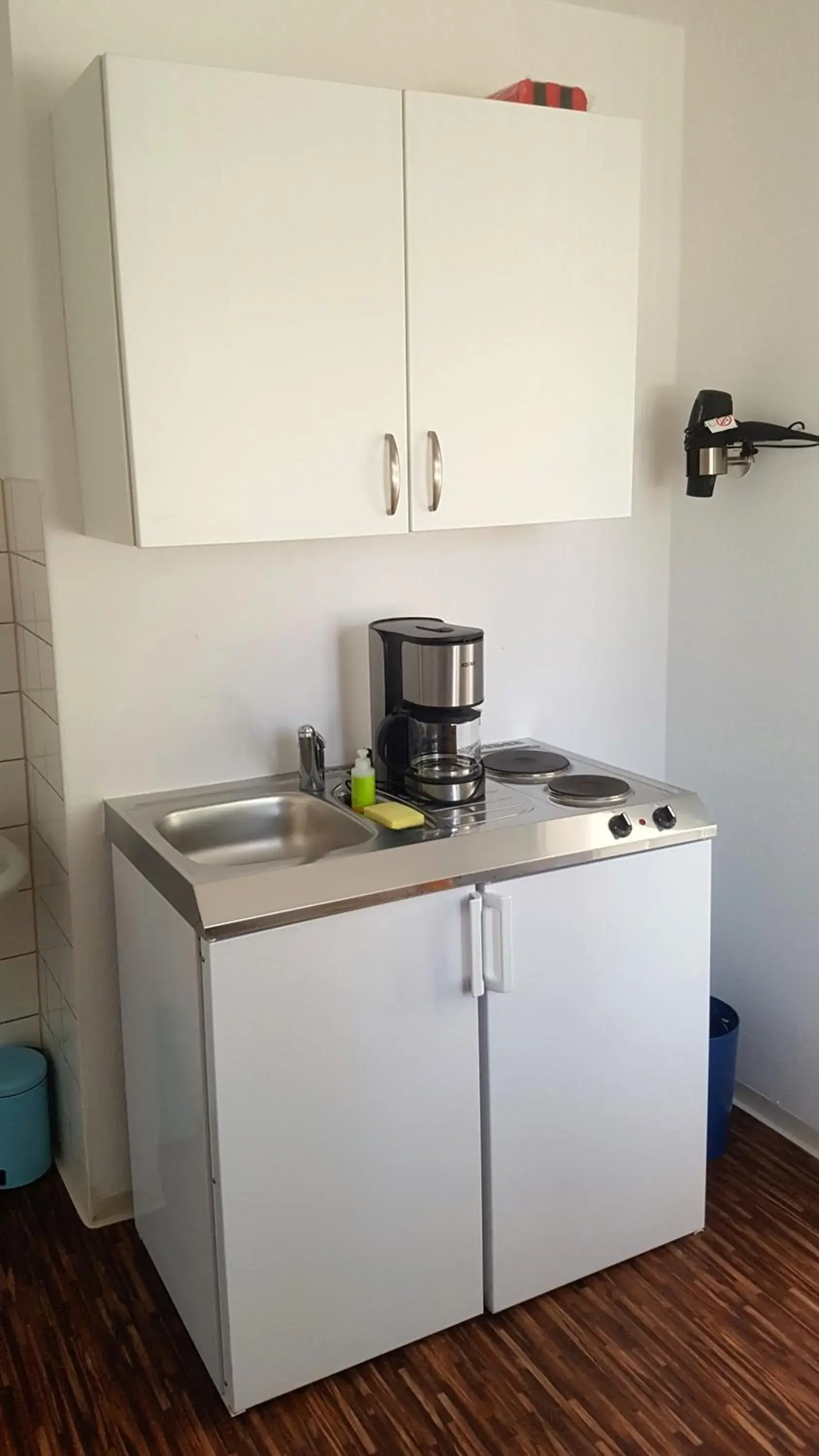 Decorative detail, Kitchen/Kitchenette in Boutiquehotel Goldene Rose