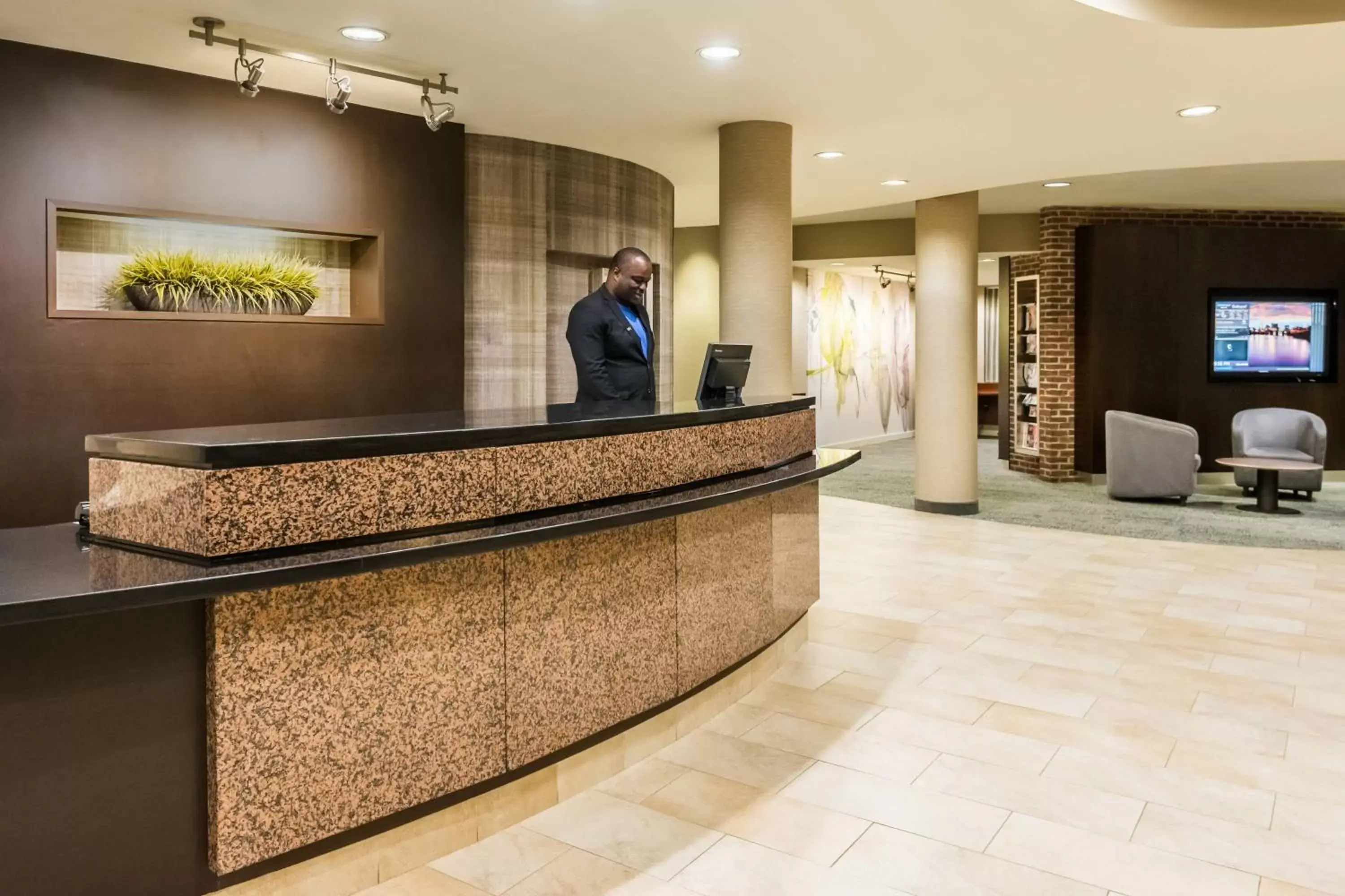 Lobby or reception, Lobby/Reception in Courtyard by Marriott Providence Lincoln