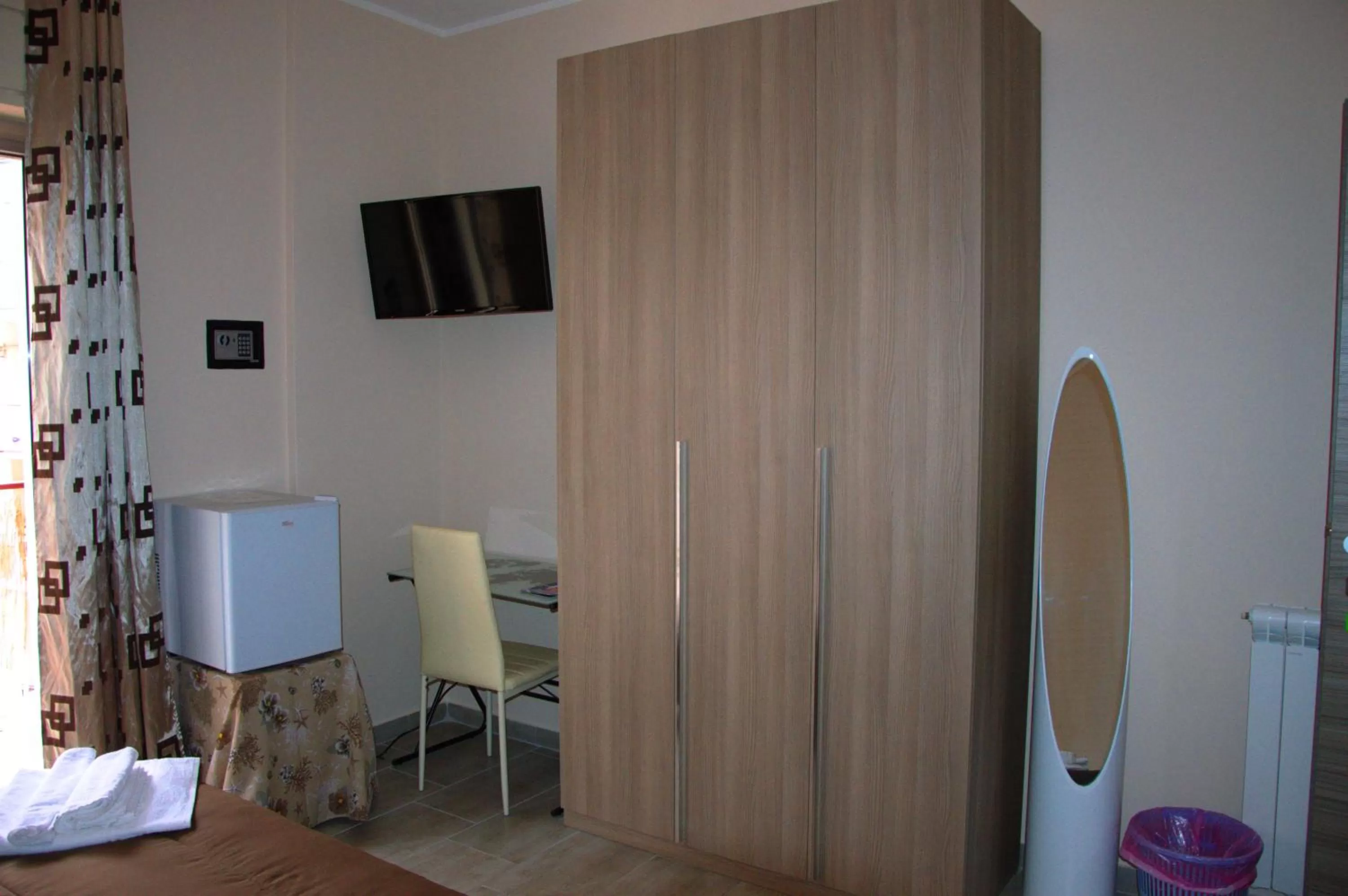 Photo of the whole room in B&B Palermo Sole & Cultura