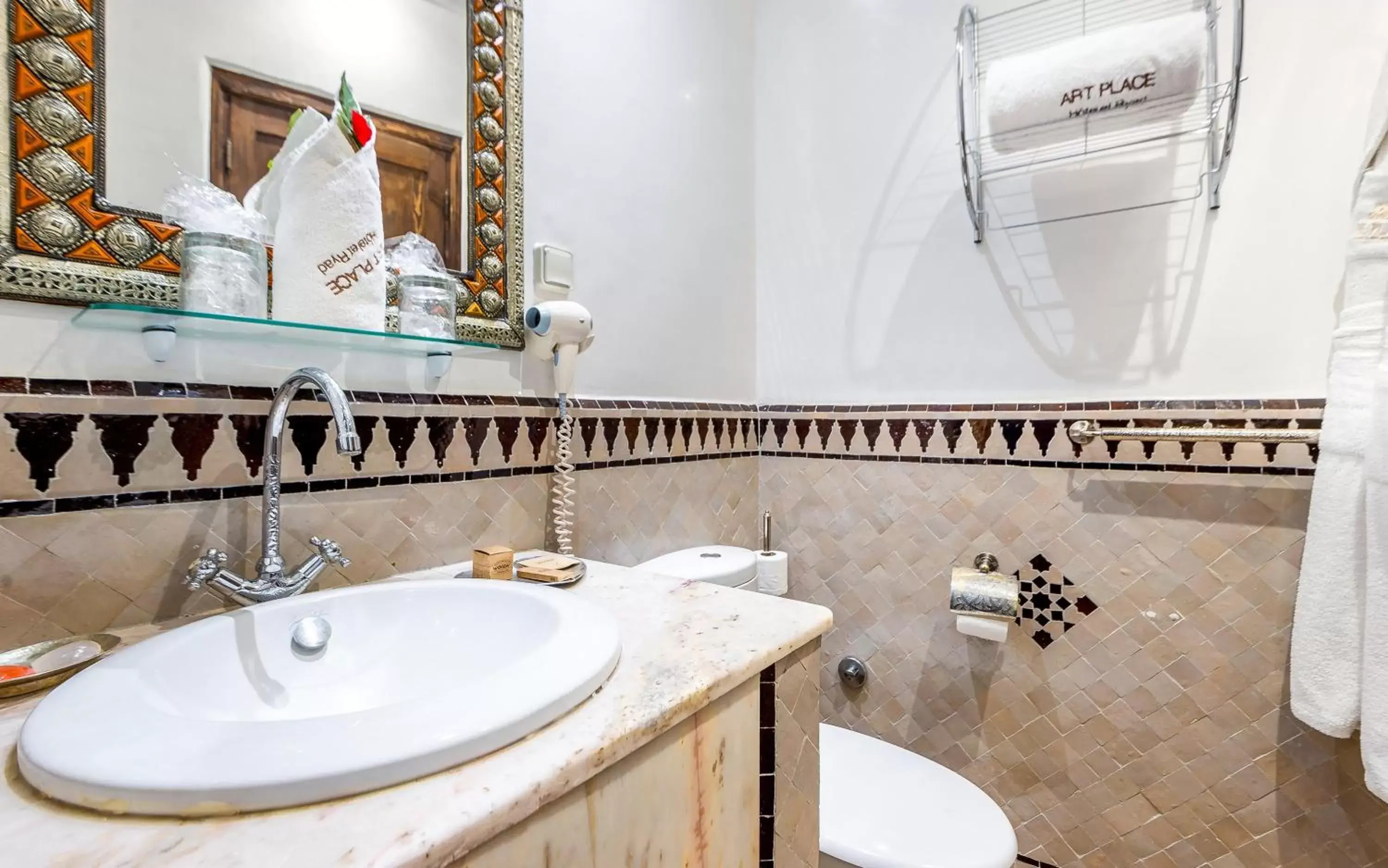 Bathroom in Hotel & Ryad Art Place Marrakech