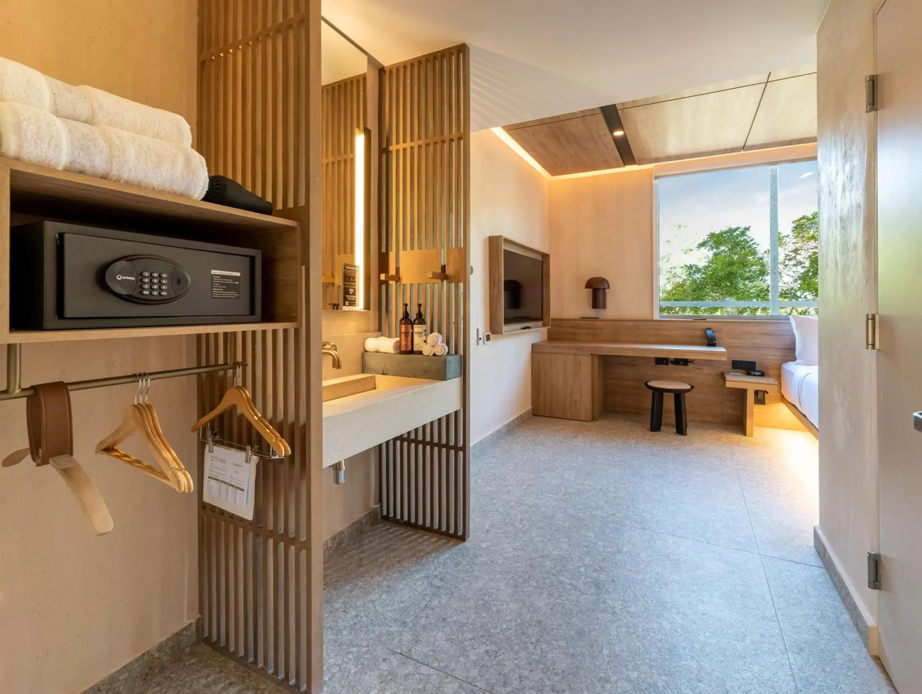Bedroom, Kitchen/Kitchenette in Motto By Hilton Tulum