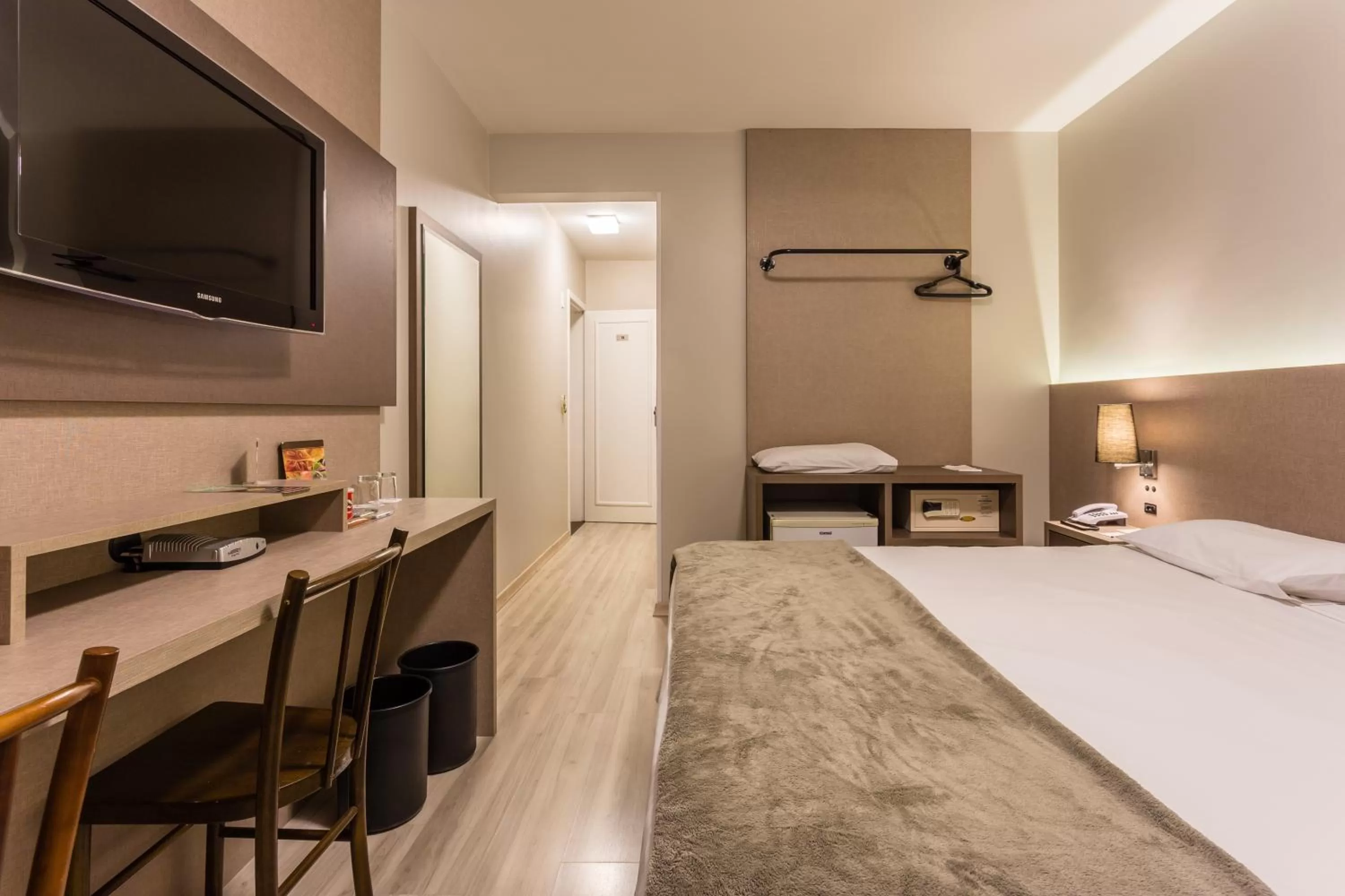 Bed in Hotel Farol da Ilha